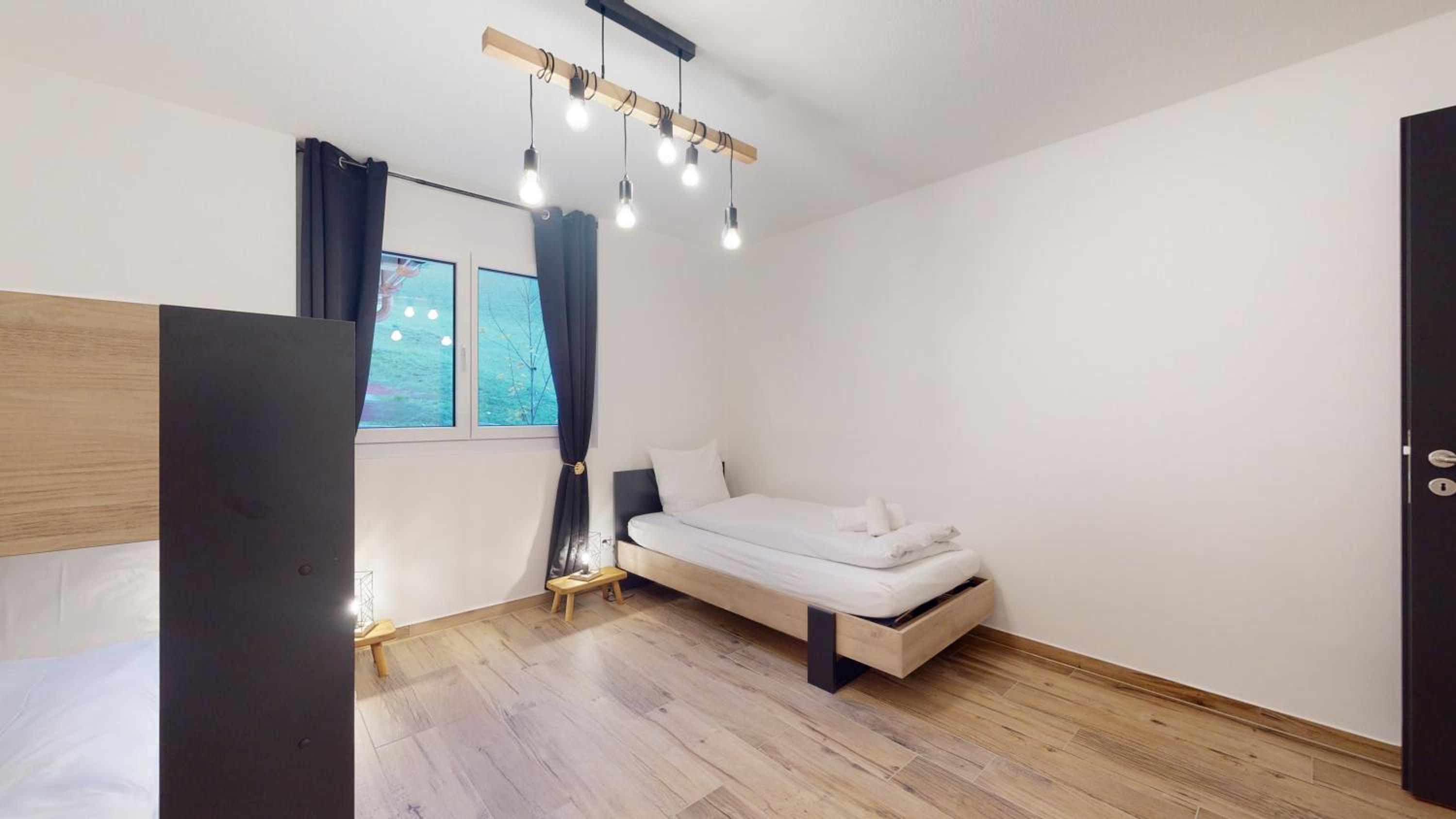 Spacious apartment - beautiful terrace with view