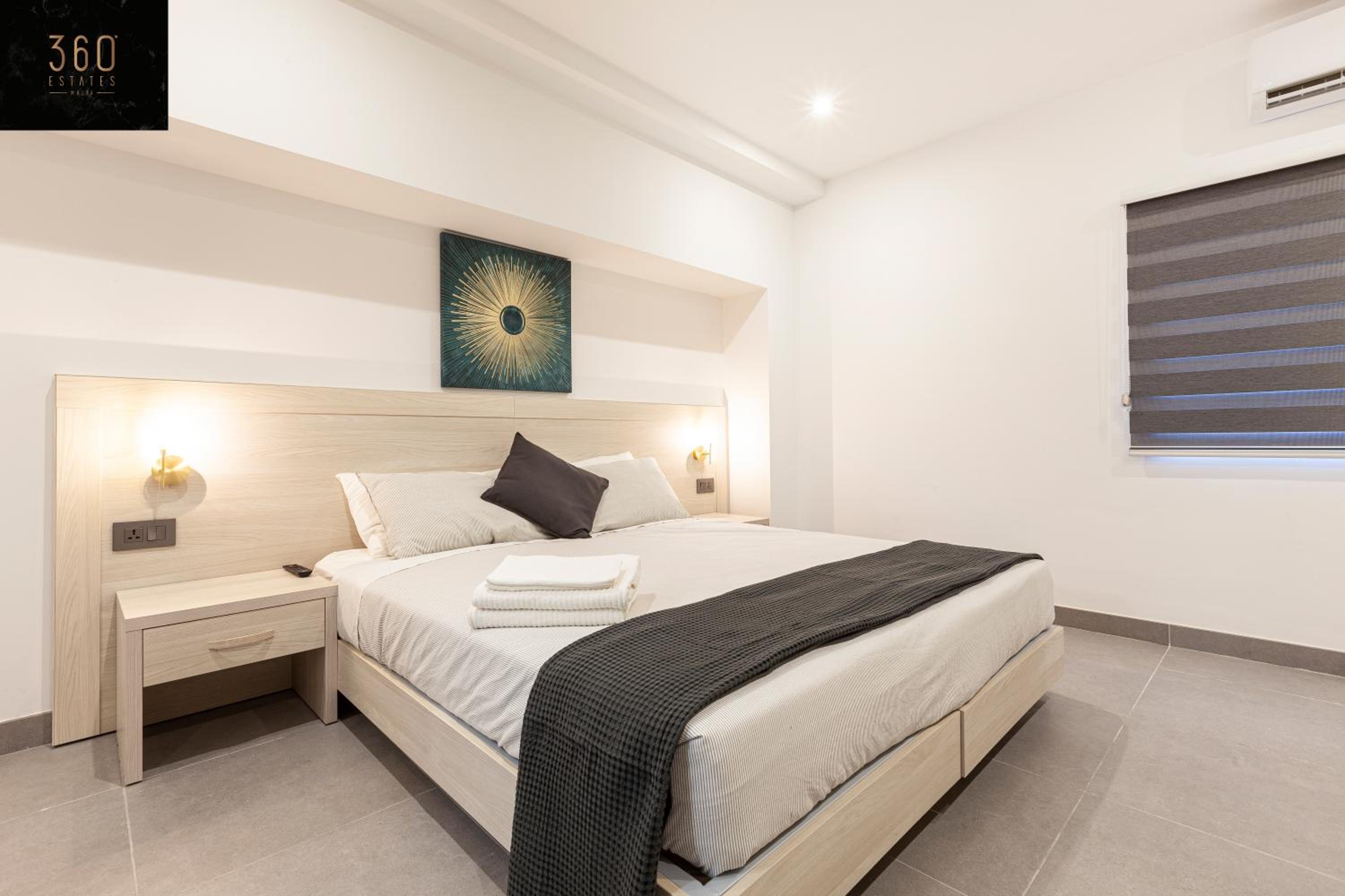 Lovely Modern Large Spacious Home with 7BR & WIFI by 360 Estates view 3