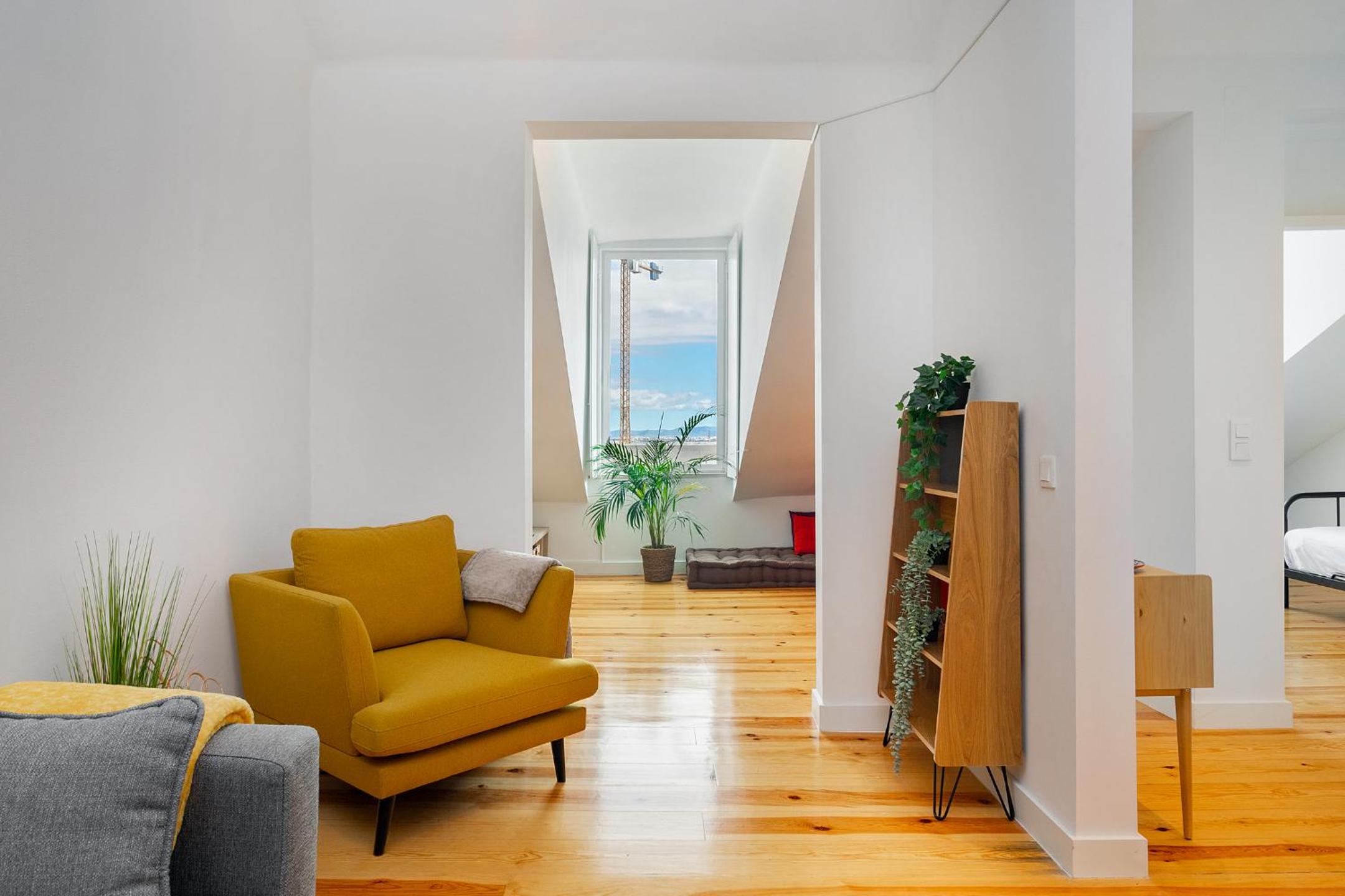 WHome Riverside View 2-Bed for Remote Workers & Digital Nomads