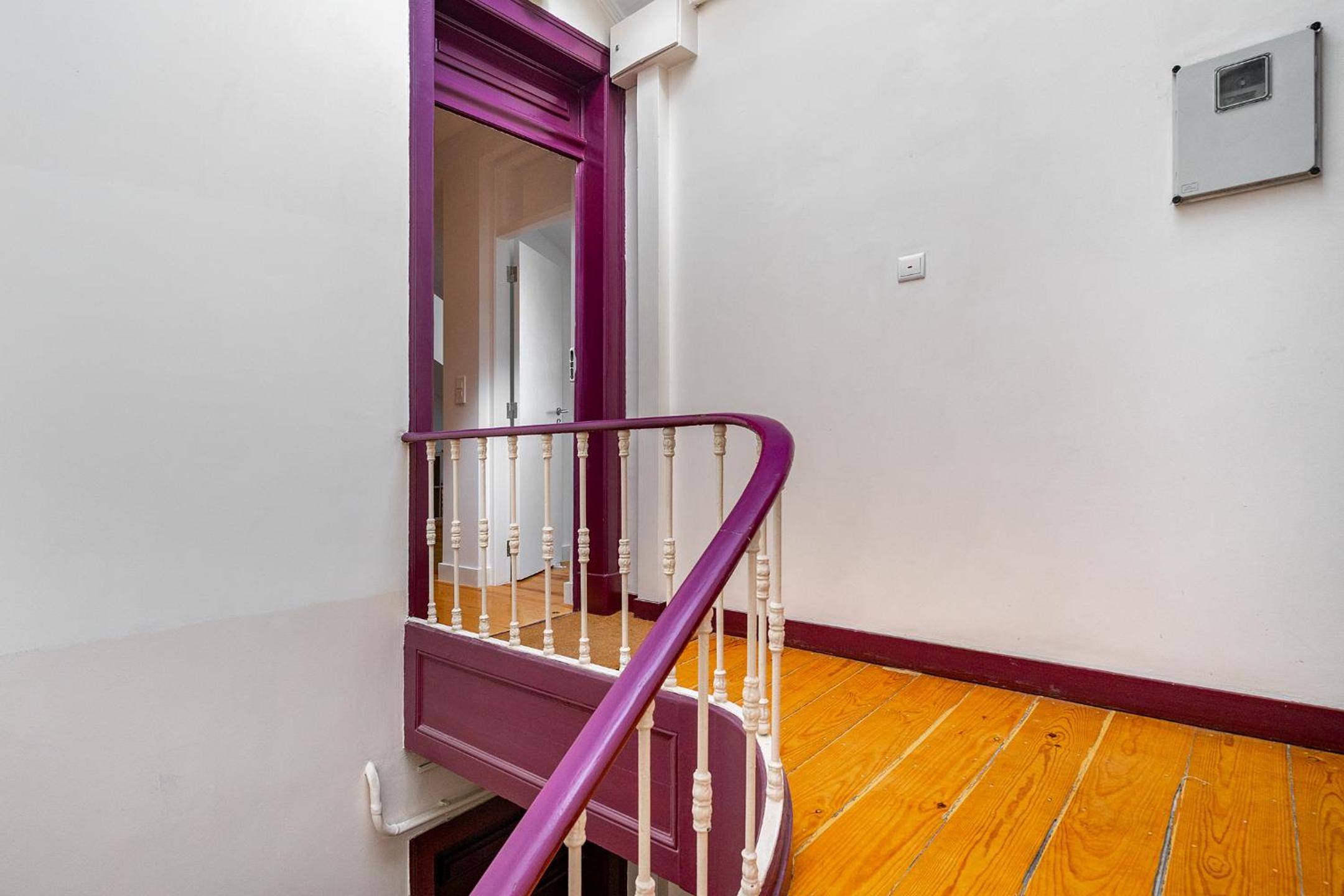 WHome Riverside View 2-Bed for Remote Workers & Digital Nomads