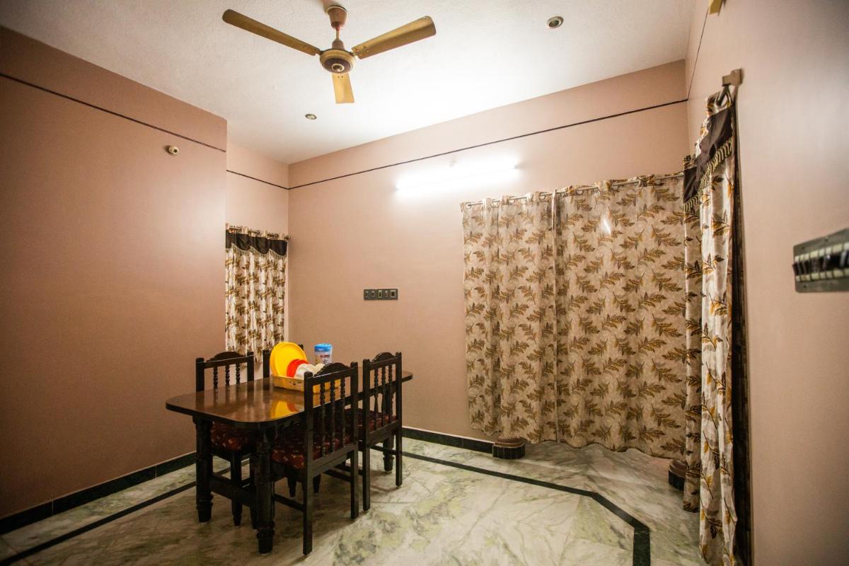 Sri Balaji Villas view 3