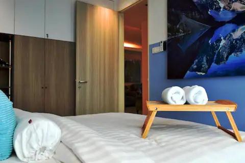 Legasi Kampung baru guest house by rumahrehat 1908sqft huge balcony for BBQ twin tower view