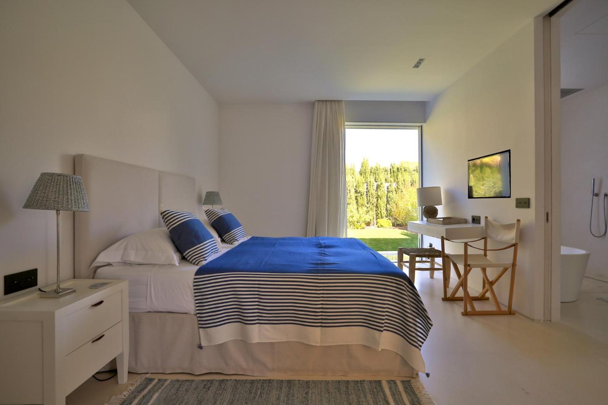 Contemporary Ibizan Villa Cala Conta Dream Short Walk To Beach San Jose