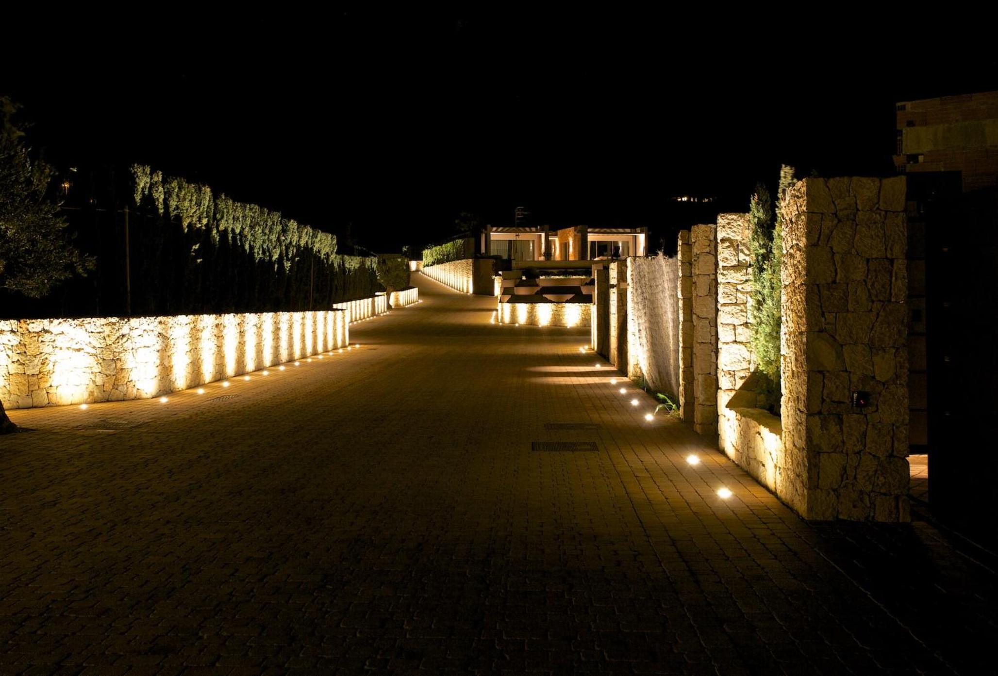 Contemporary Ibizan Villa Cala Conta Dream Short Walk To Beach San Jose