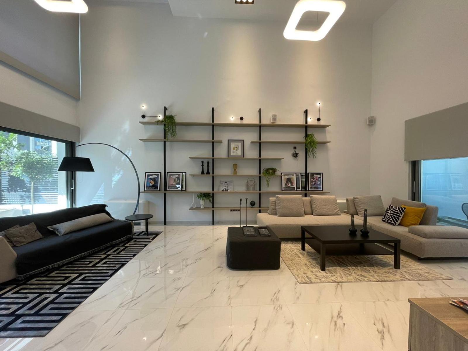 The Lop Athens Holidays Luxury Suites