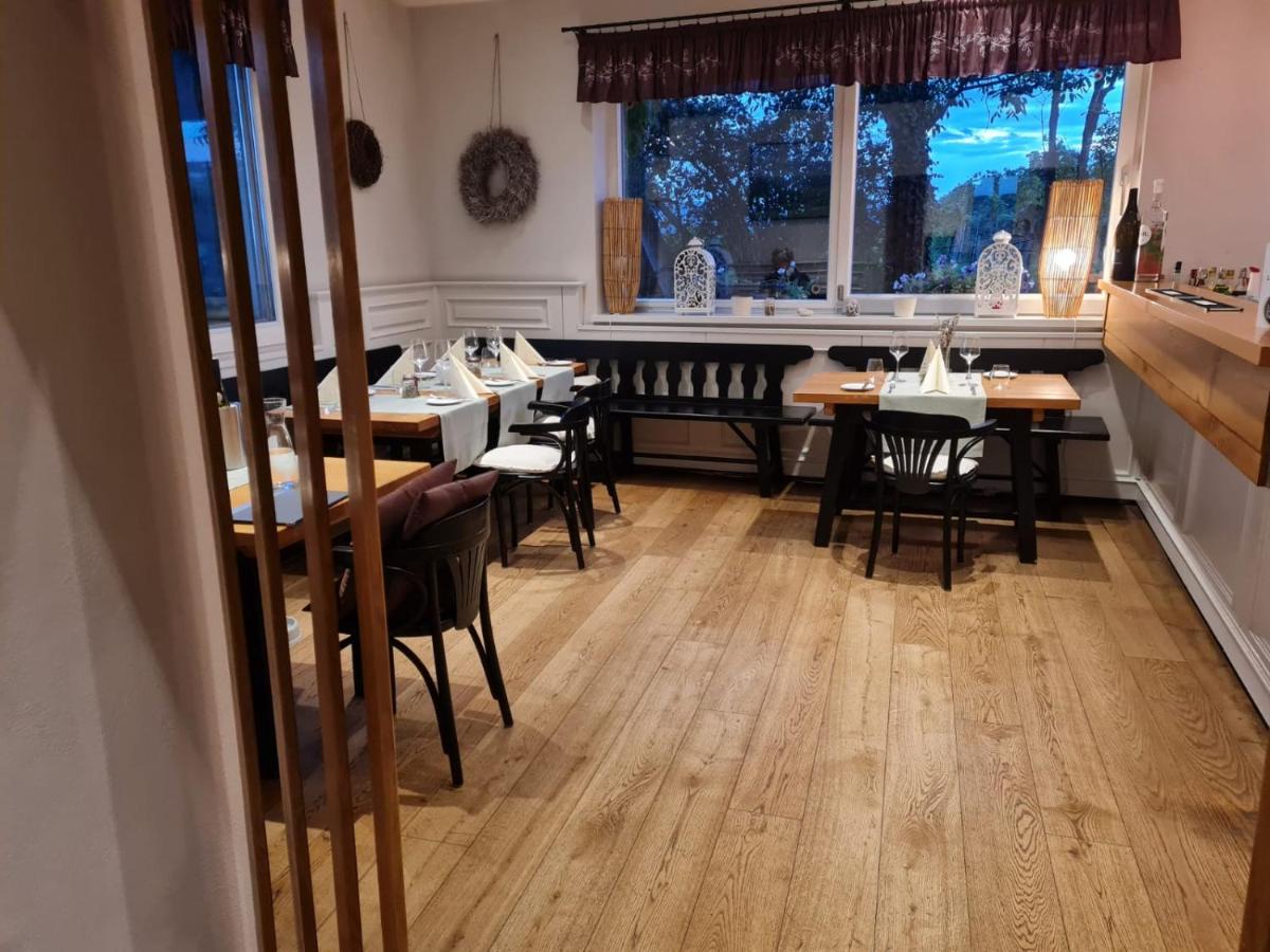 restaurant
