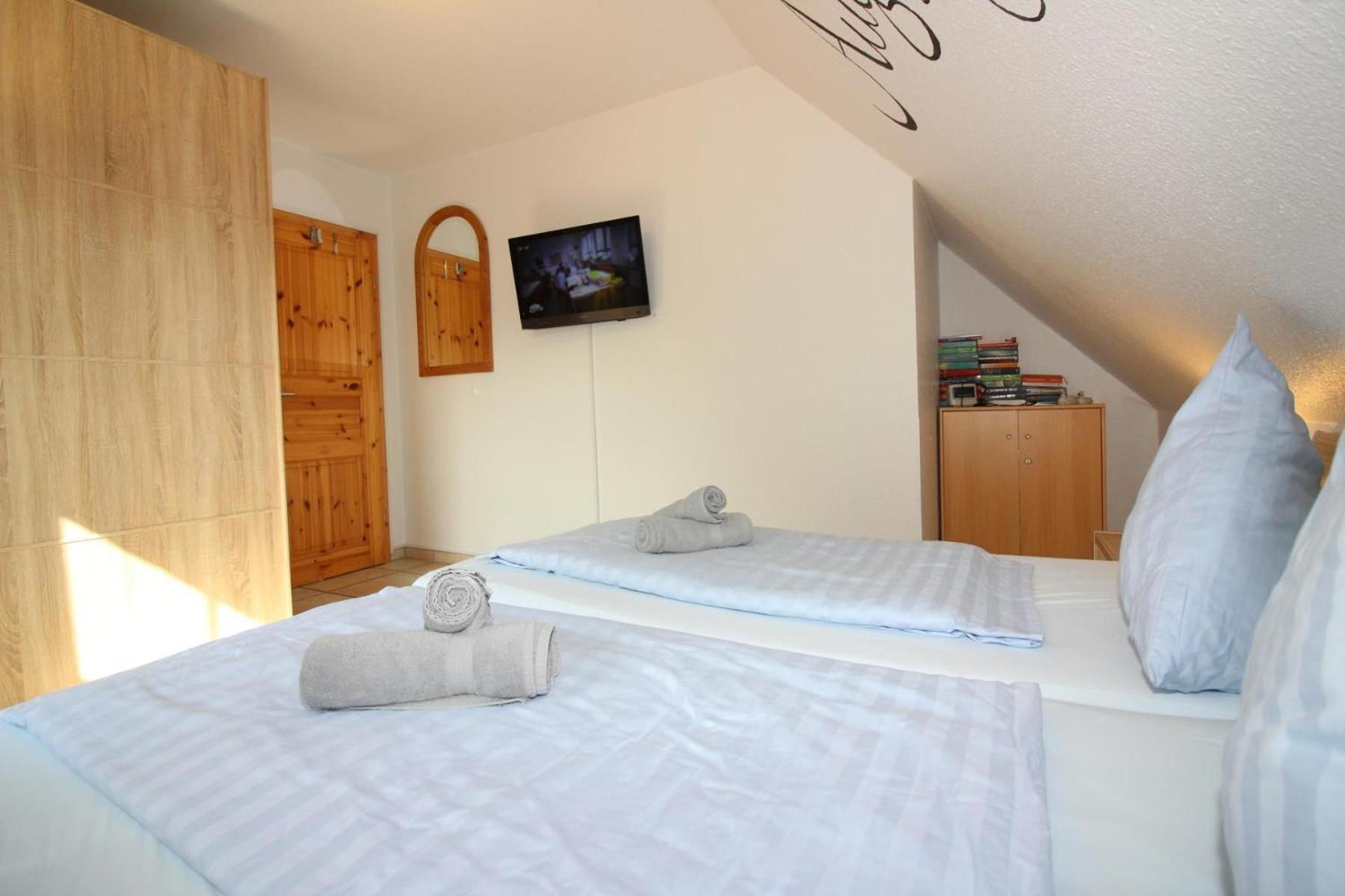 HP Touristik - Seepark Burhave 7