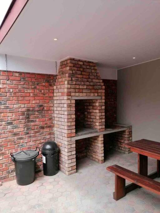 Mossel Bay Self Catering - Near Bayview Centre & Hospital