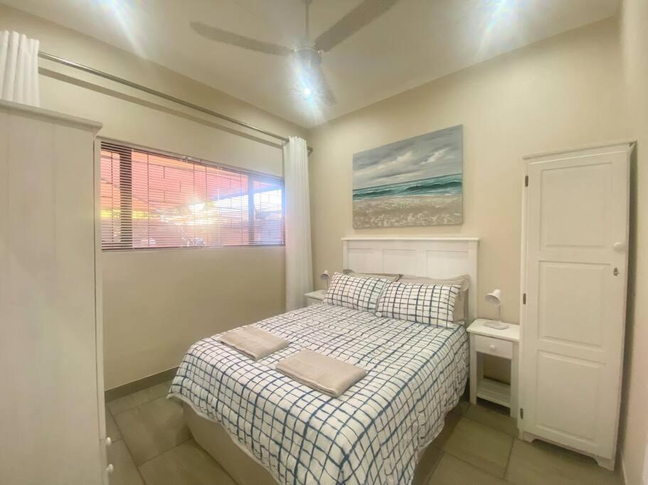 Mossel Bay Self Catering - Near Bayview Centre & Hospital