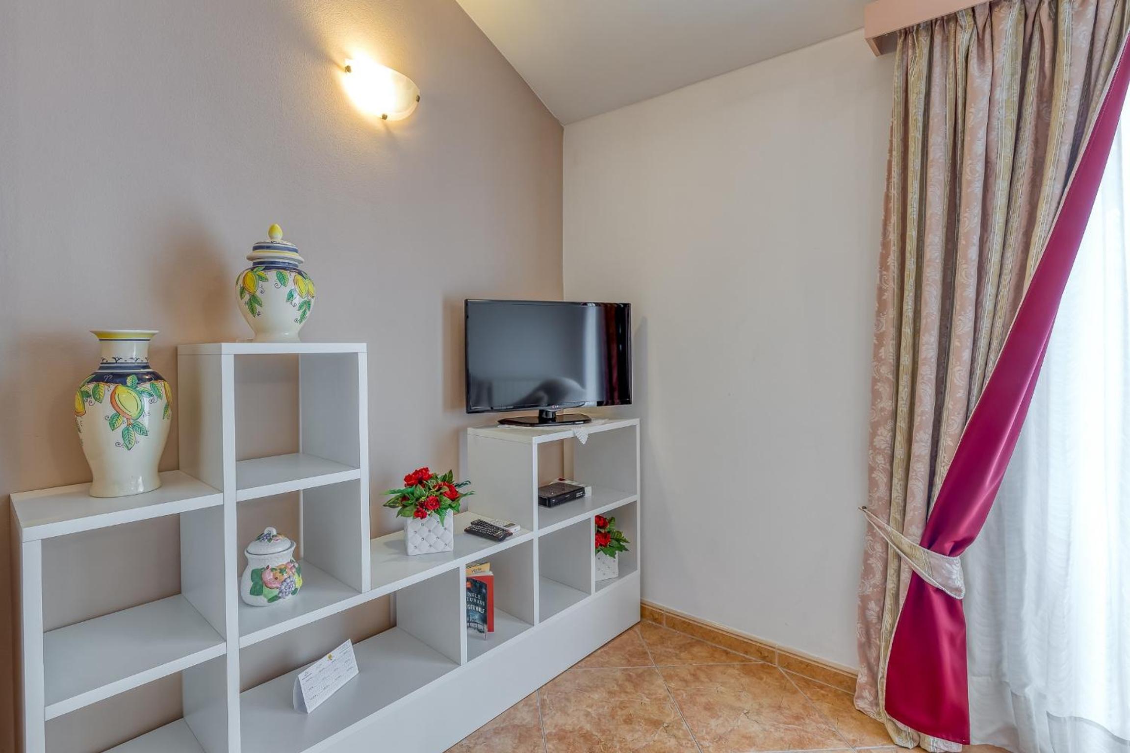 Apartments Slavica - Property Image 21