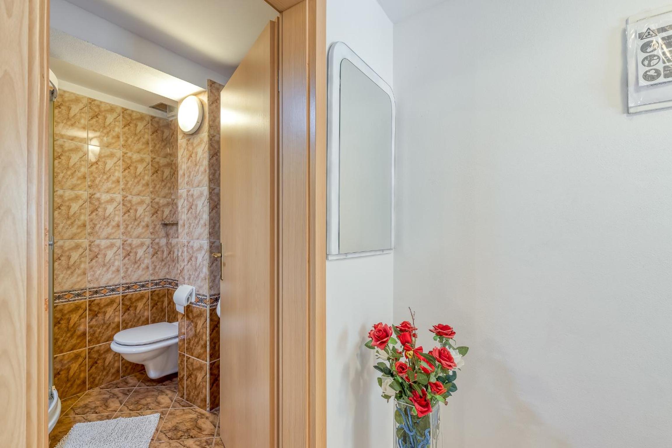 Apartments Slavica - Property Image 17