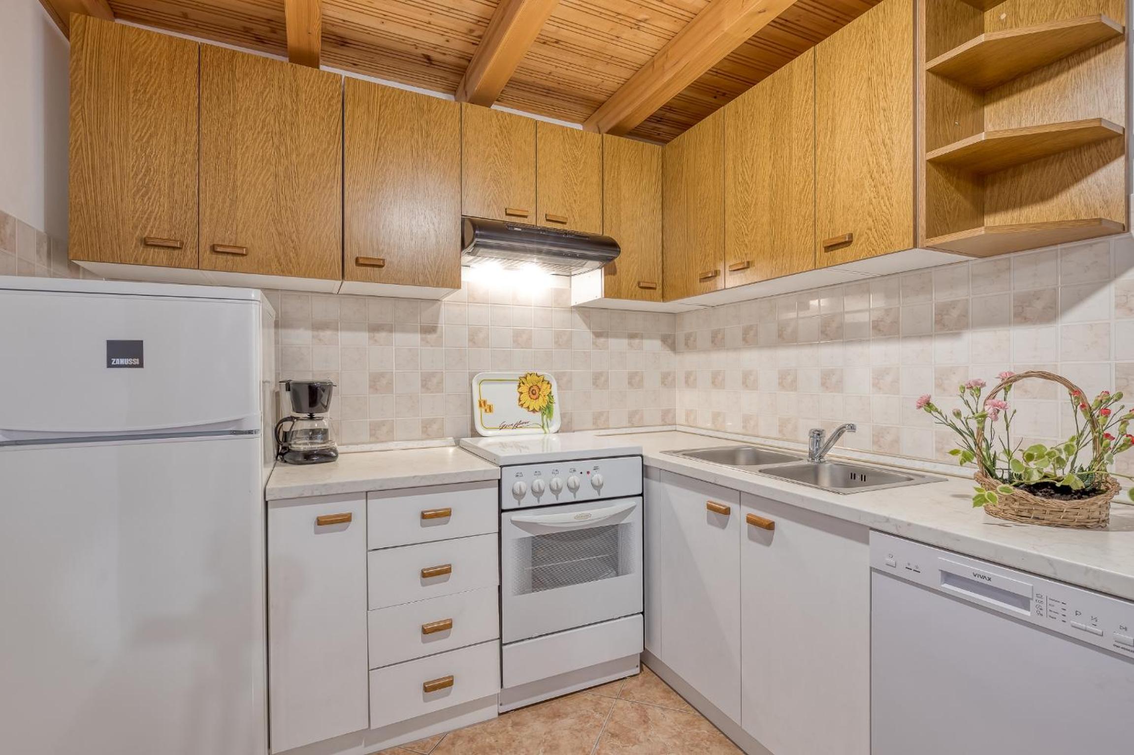 Apartments Slavica - Property Image 18