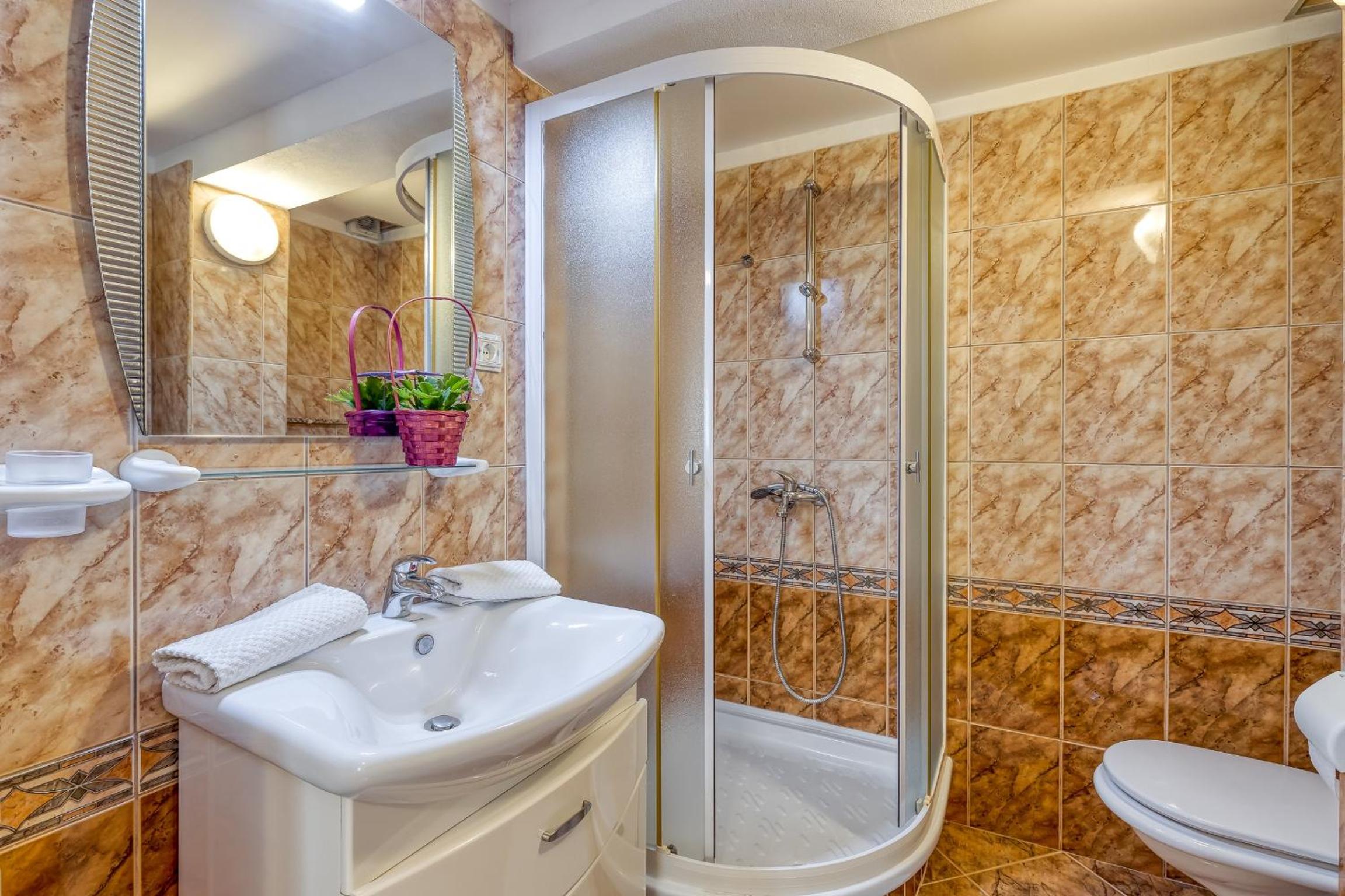 Apartments Slavica - Property Image 4