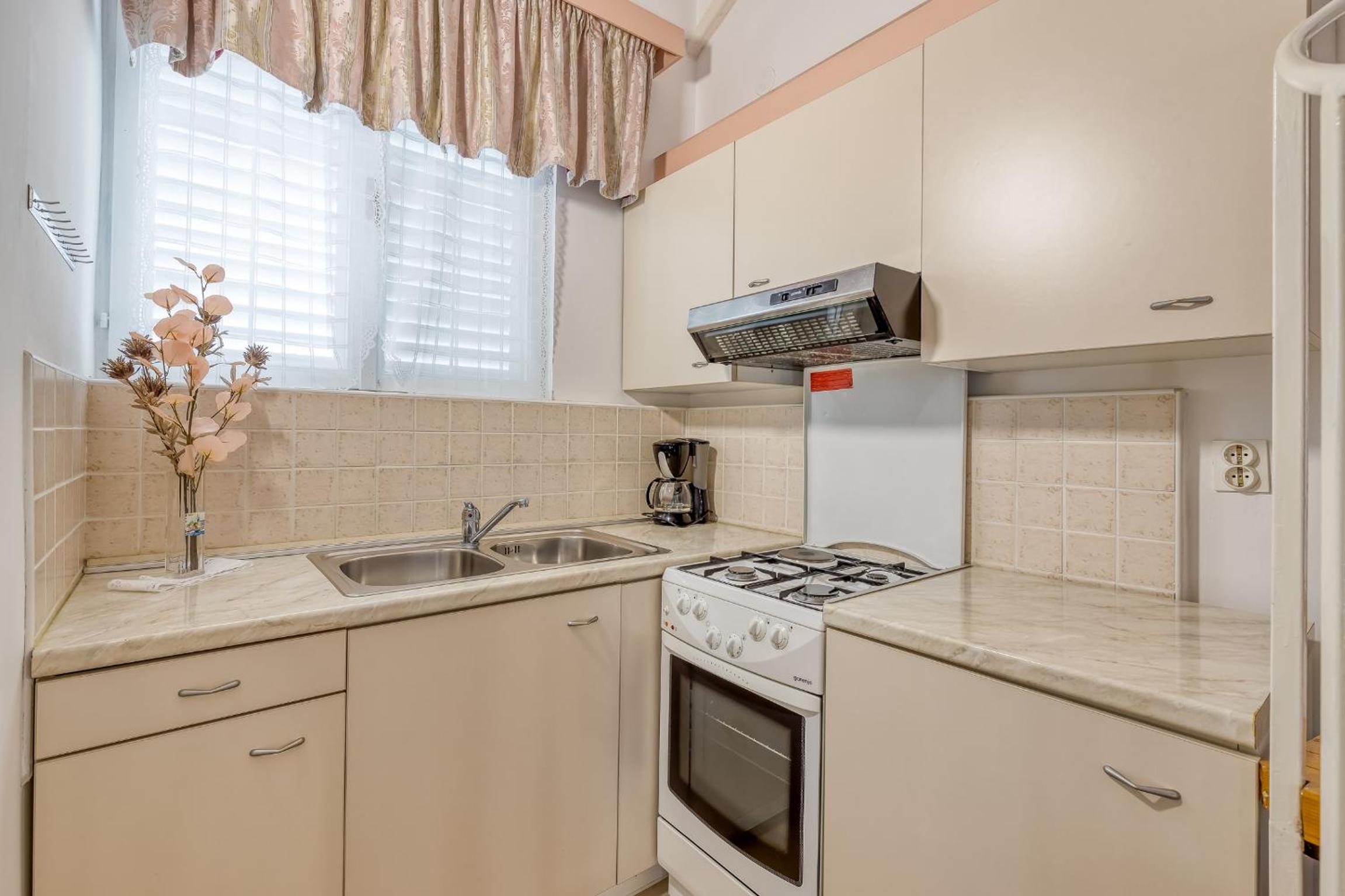 Apartments Slavica - Property Image 27