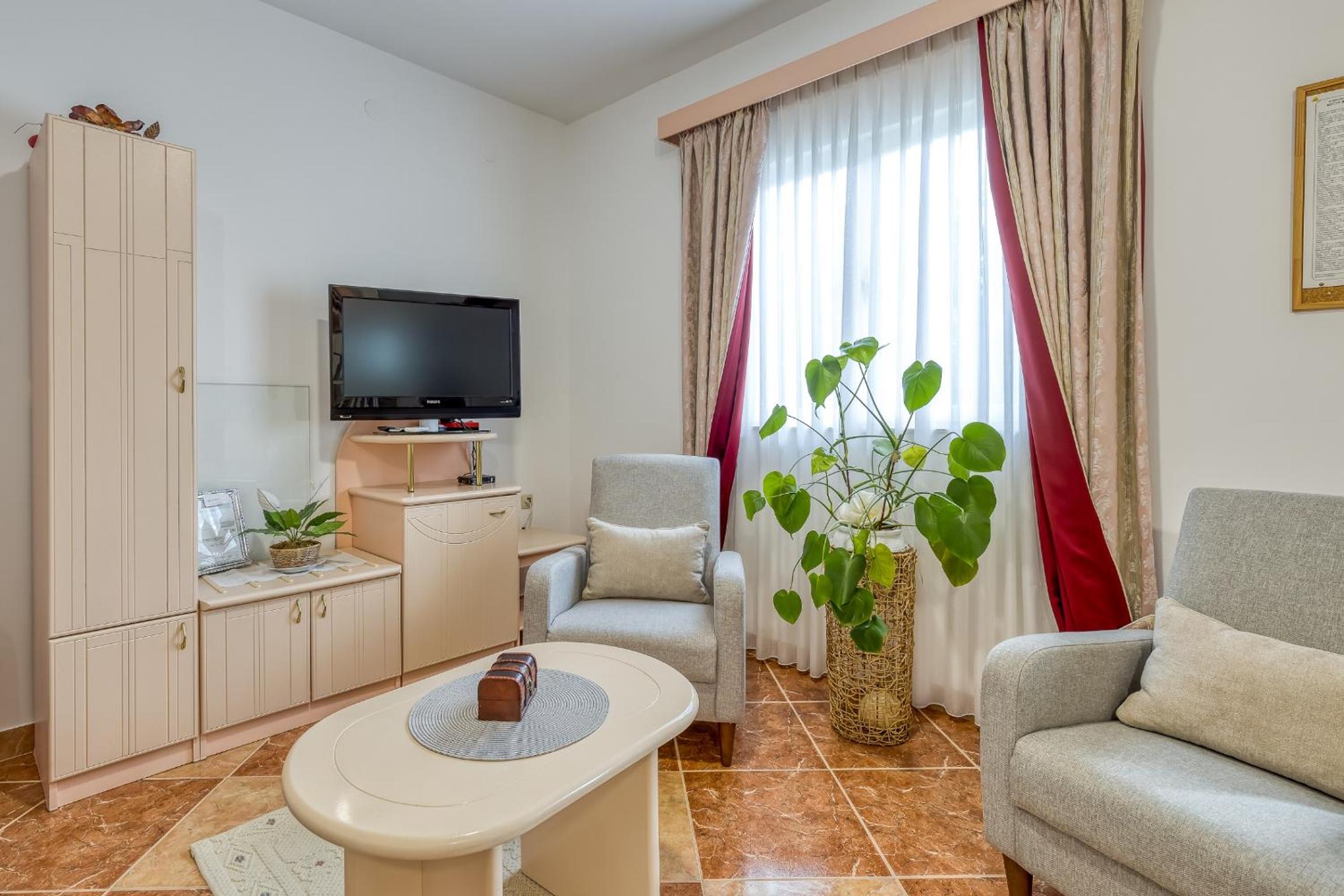 Apartments Slavica - Property Image 33