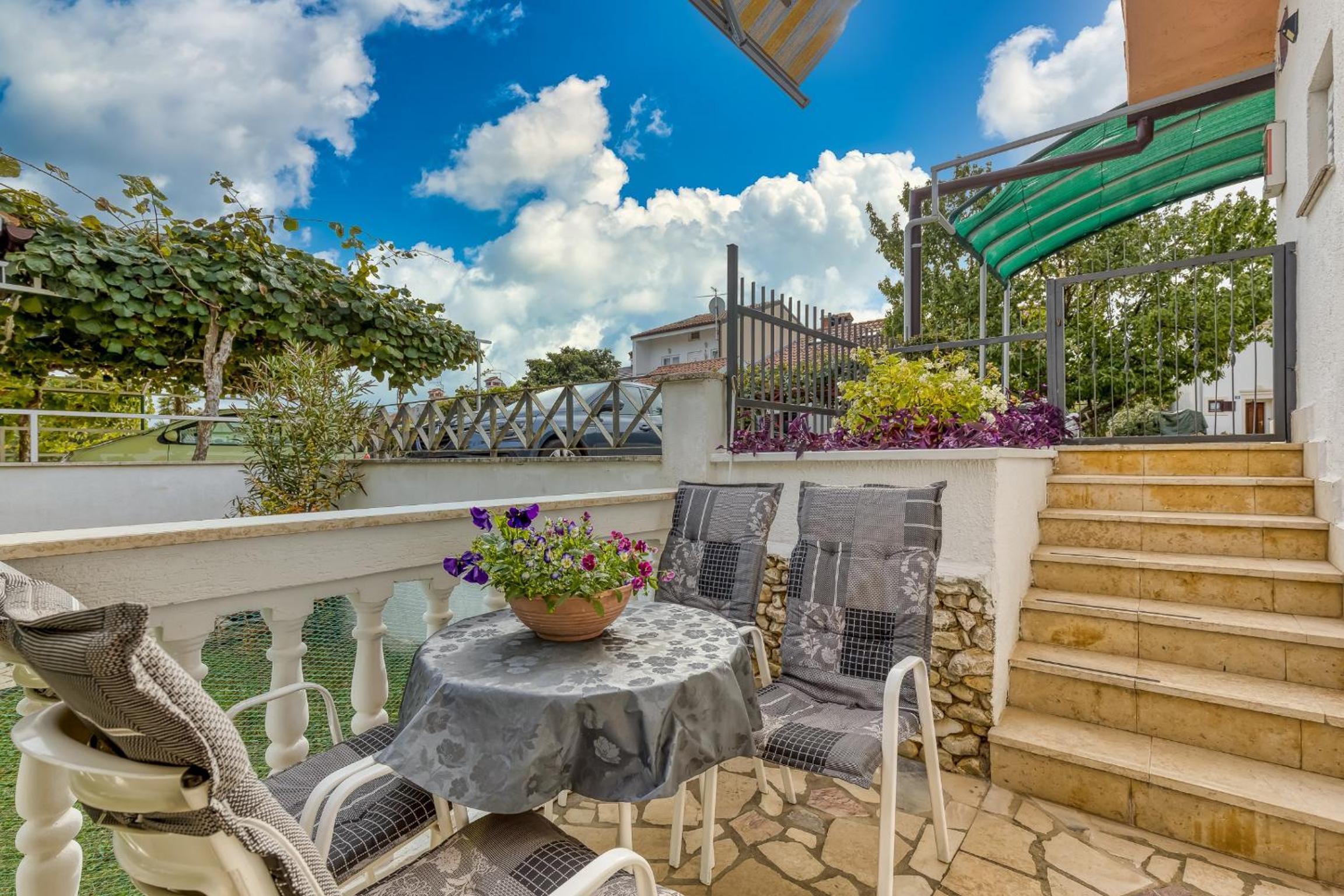 Apartments Slavica - Property Image 2