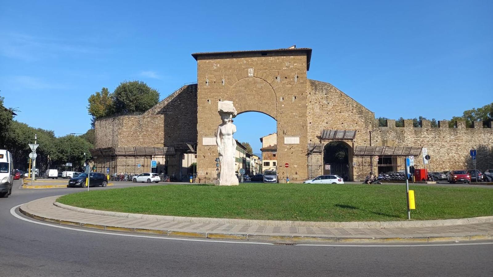 Castiglione Apartment near the center
