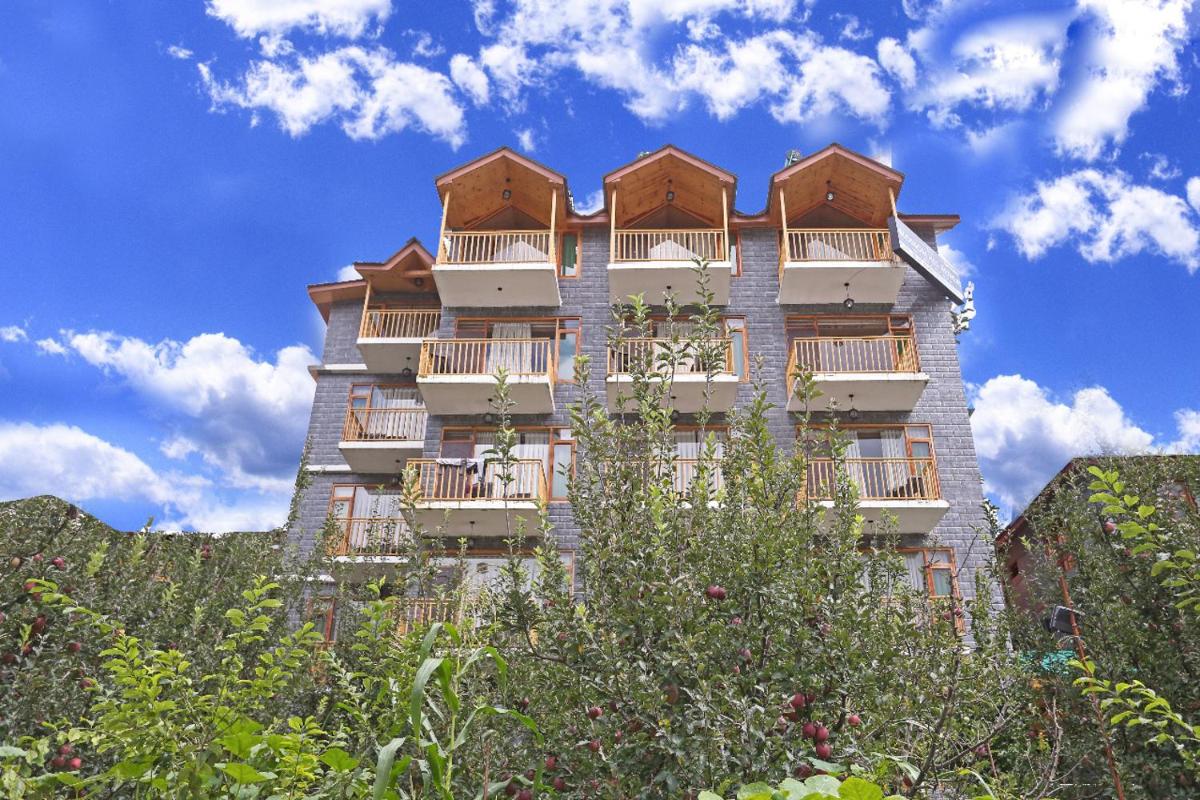 Hotel Blossom Hill Retreat By WB Inn