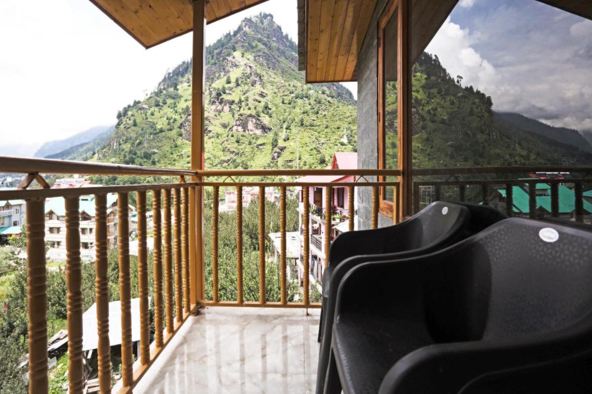 balcony