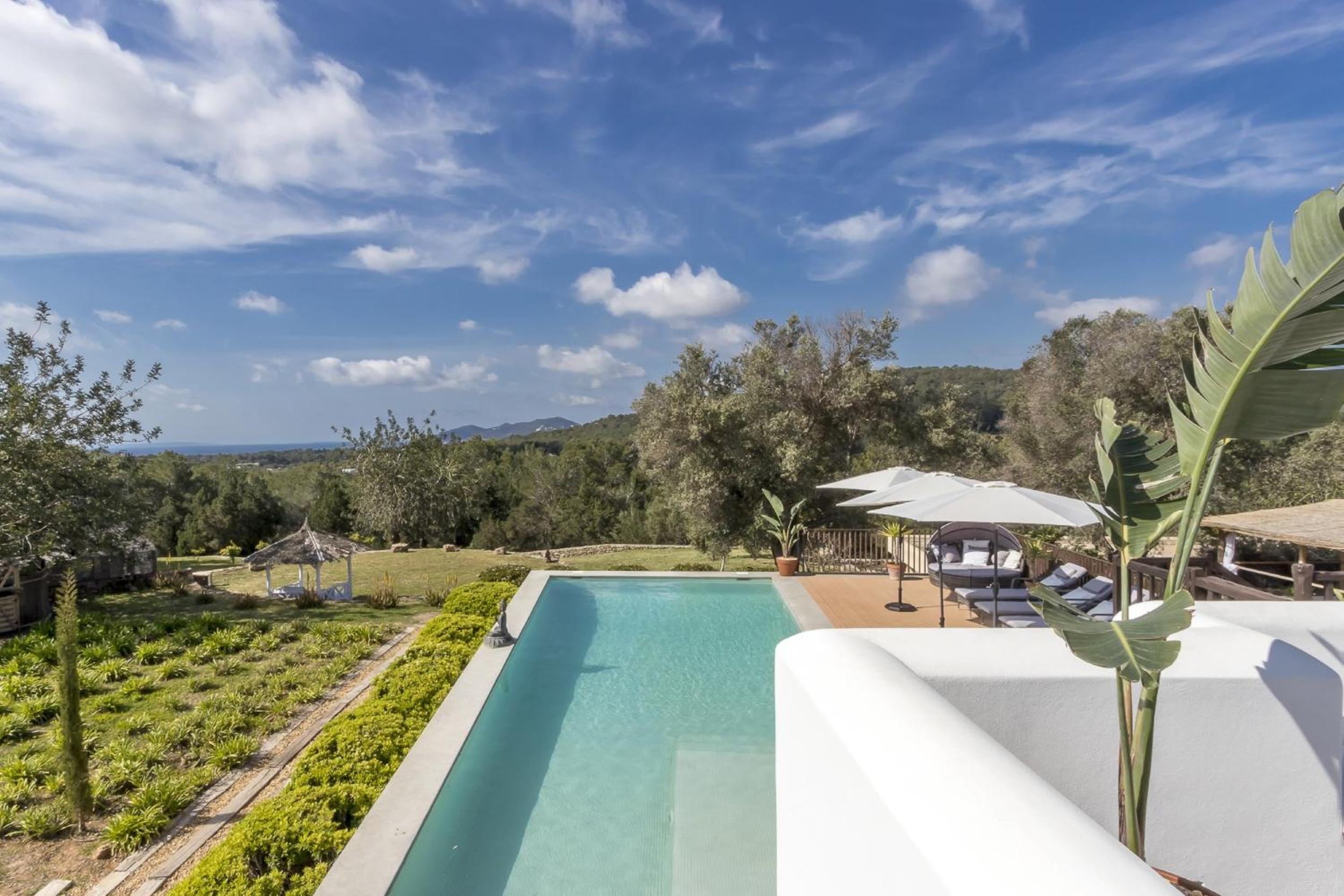 Ravishing Ibiza Villa Cel Blau 9 Bedrooms Private Pool & Beautiful