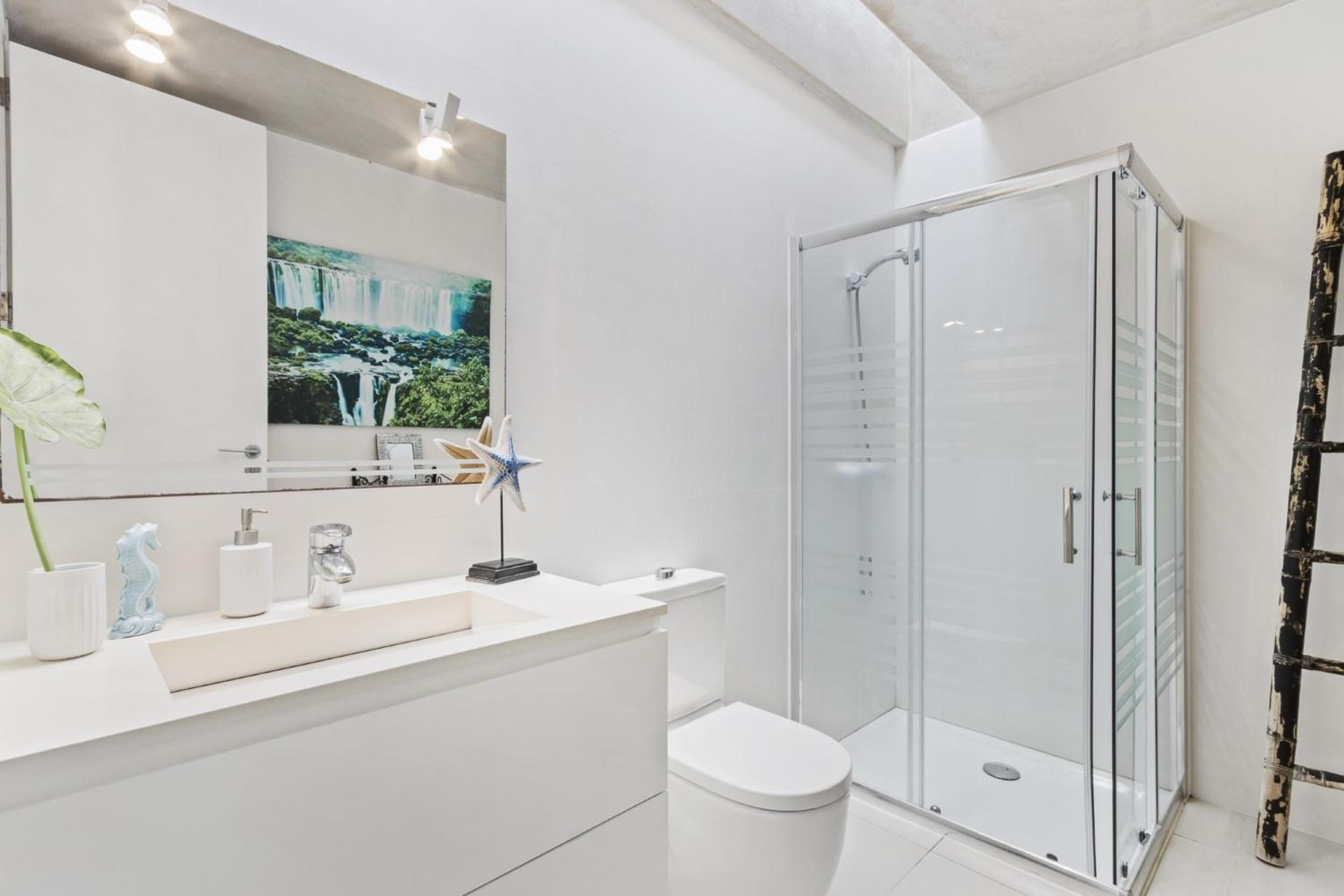 Ravishing Ibiza Villa Cel Blau 9 Bedrooms Private Pool & Beautiful