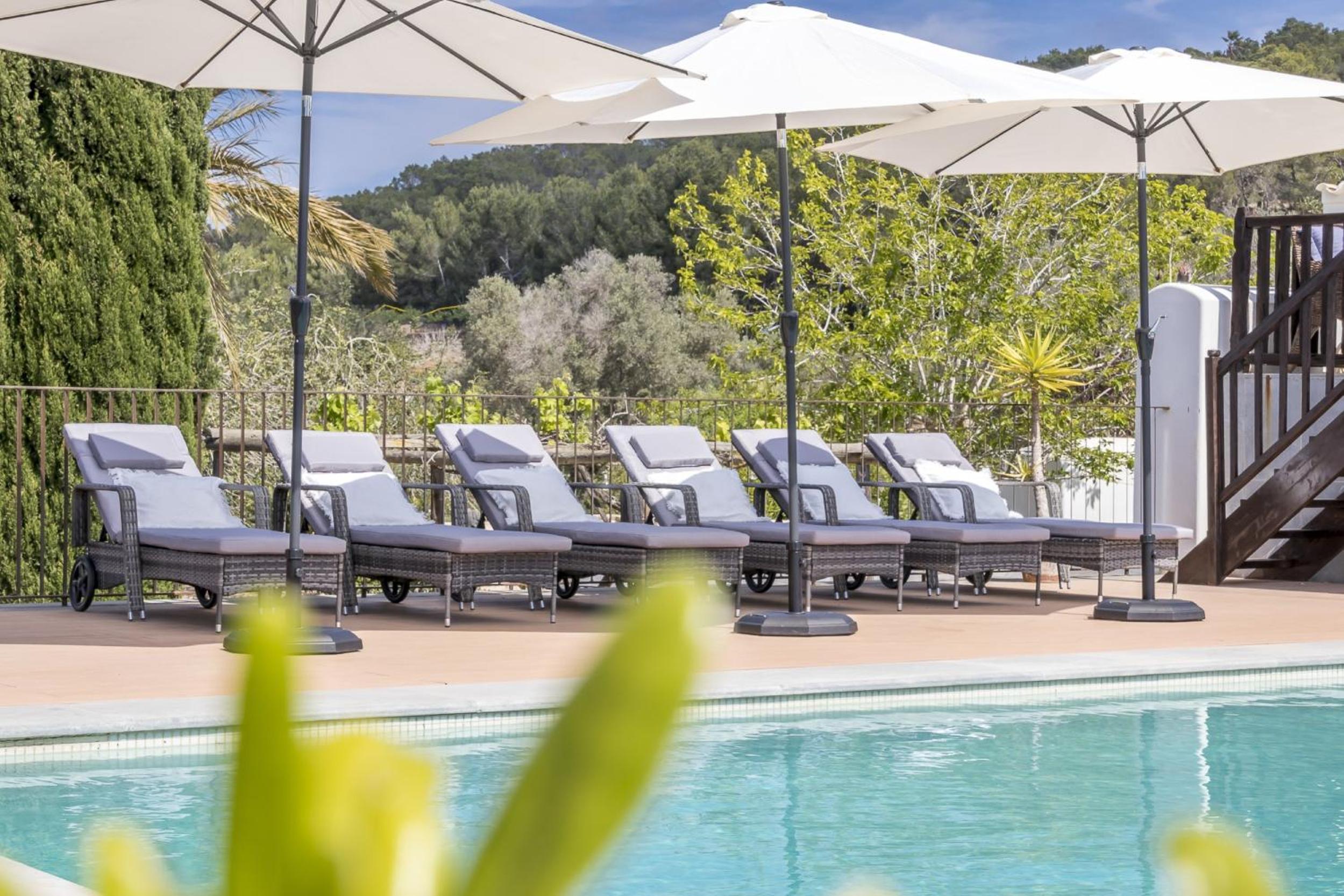 Ravishing Ibiza Villa Cel Blau 9 Bedrooms Private Pool & Beautiful