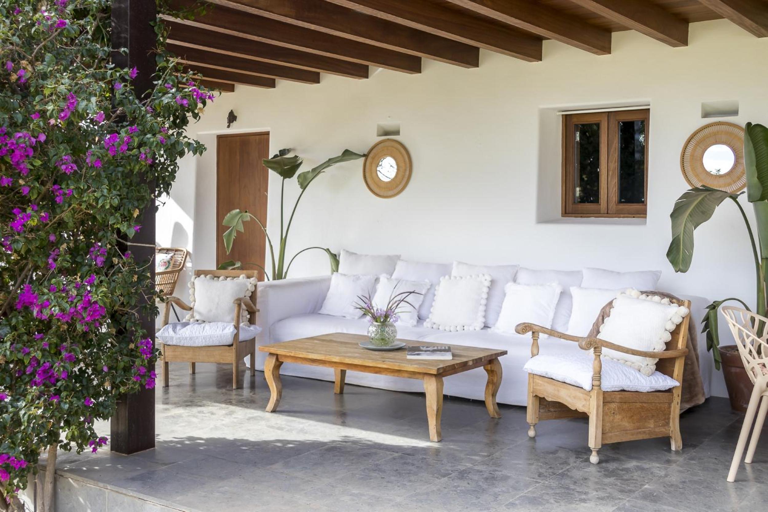 Ravishing Ibiza Villa Cel Blau 9 Bedrooms Private Pool & Beautiful