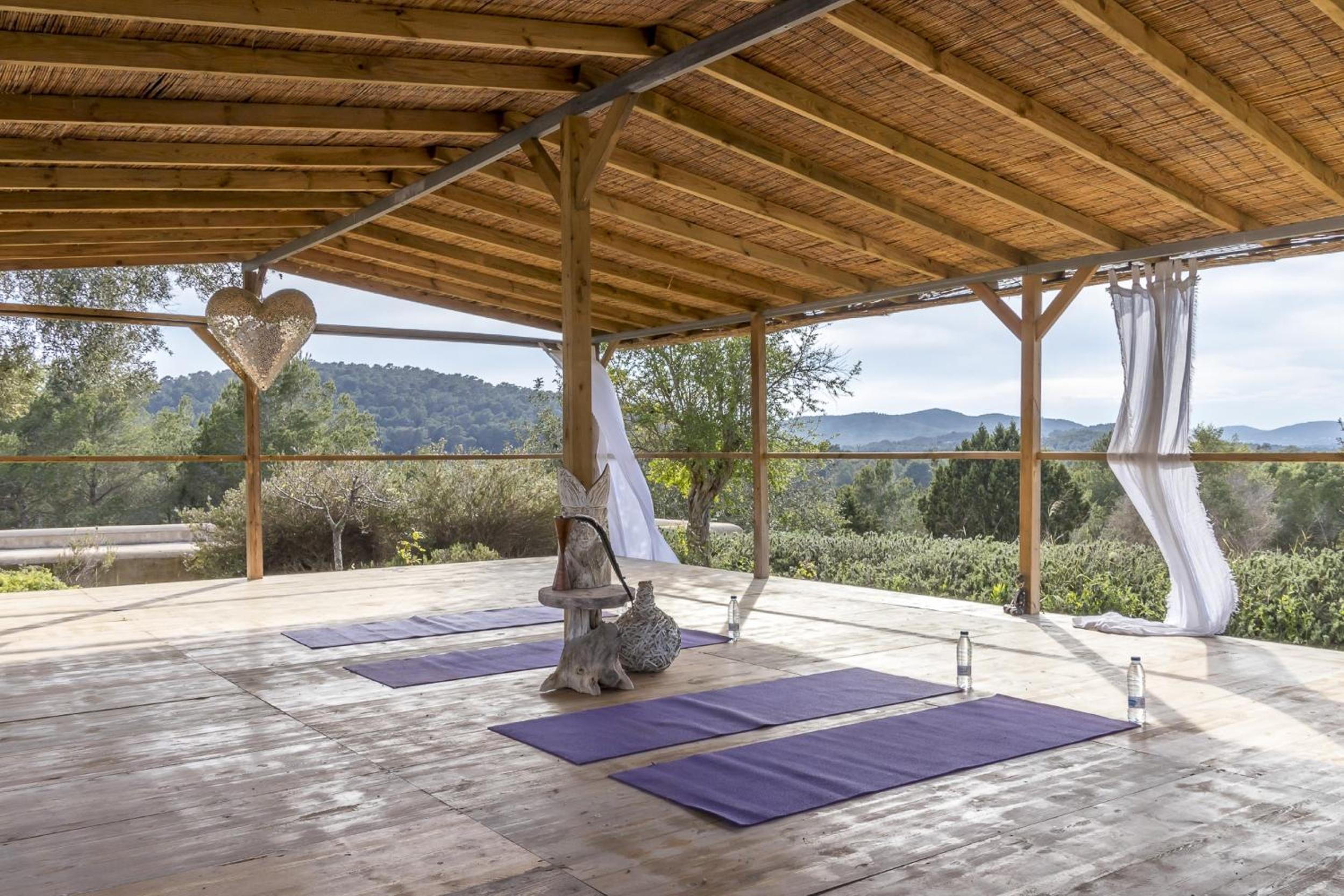 Ravishing Ibiza Villa Cel Blau 9 Bedrooms Private Pool & Beautiful