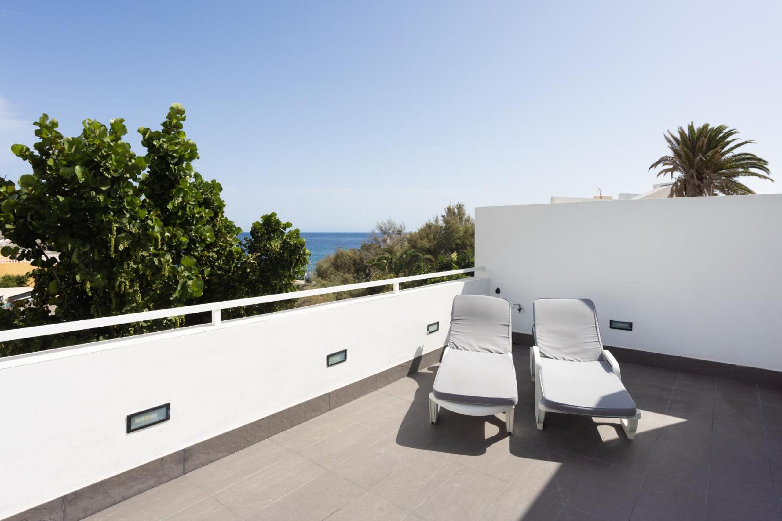 Luxury Frontline Poris de Abona
