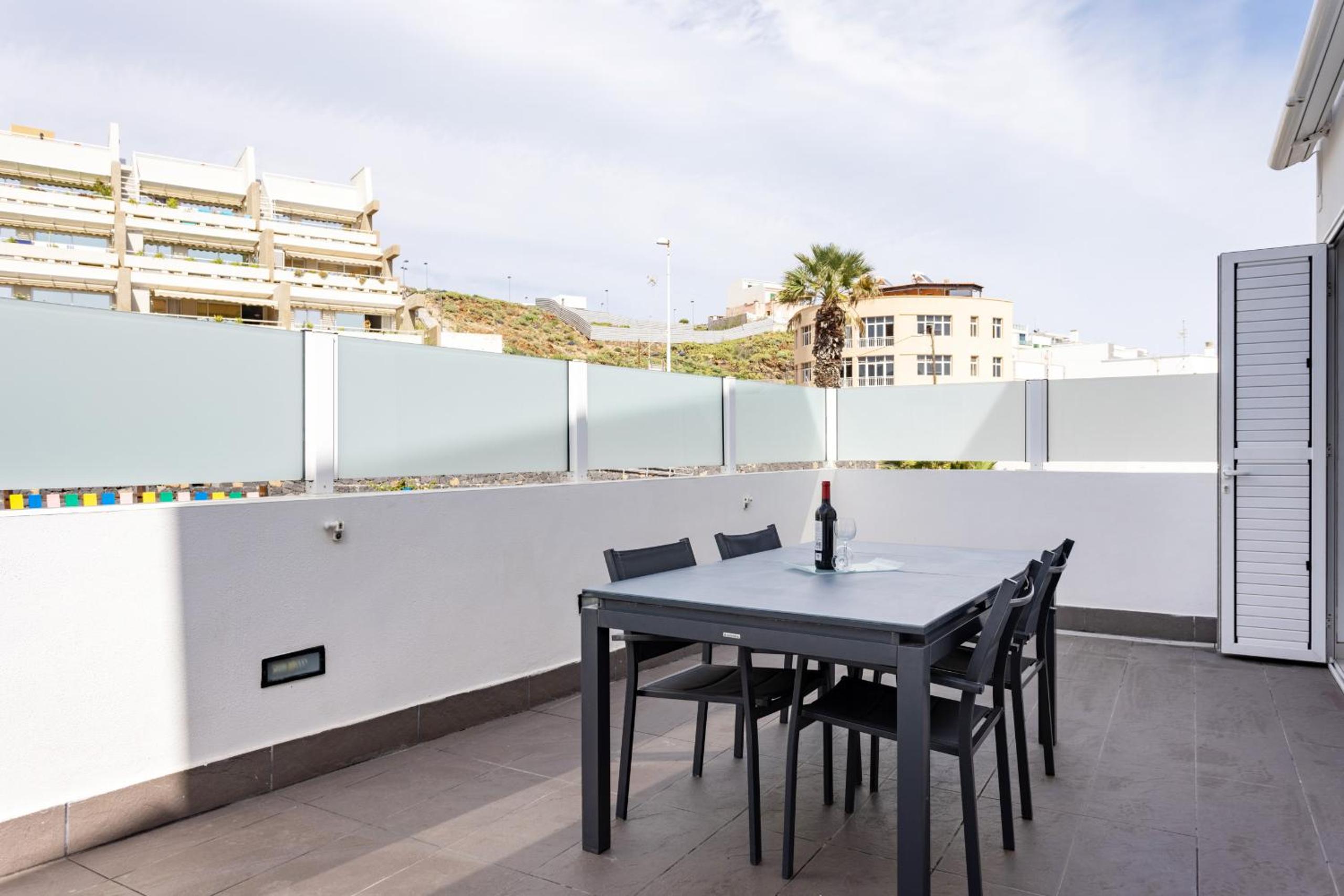 Luxury Frontline Poris de Abona