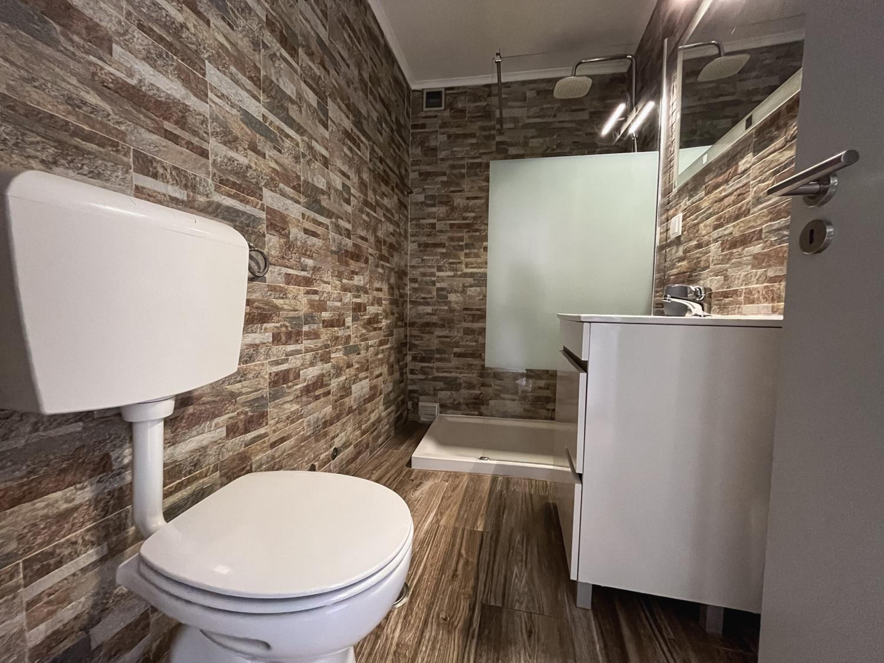 Leevin Guesthouse