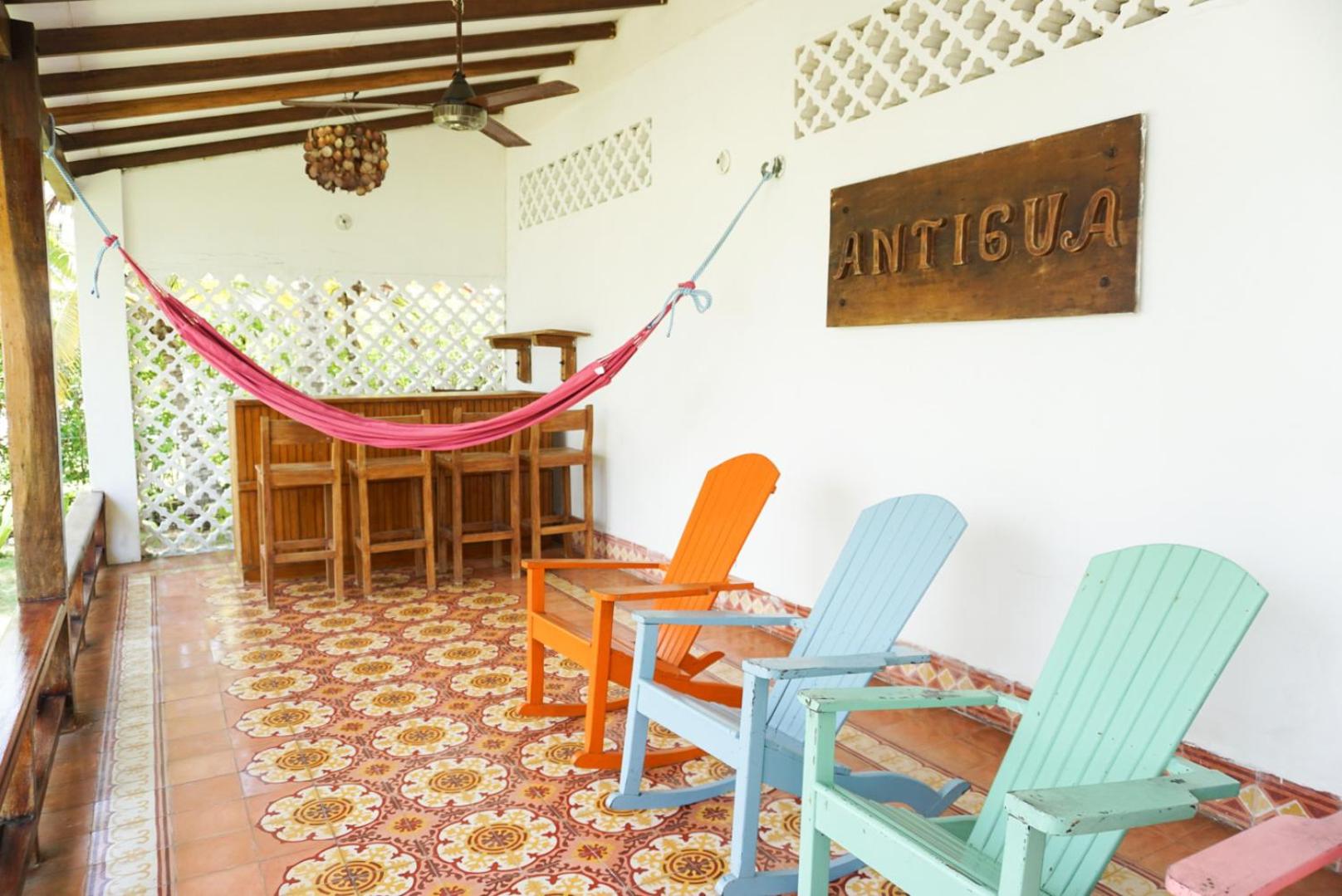 Casa Antigua