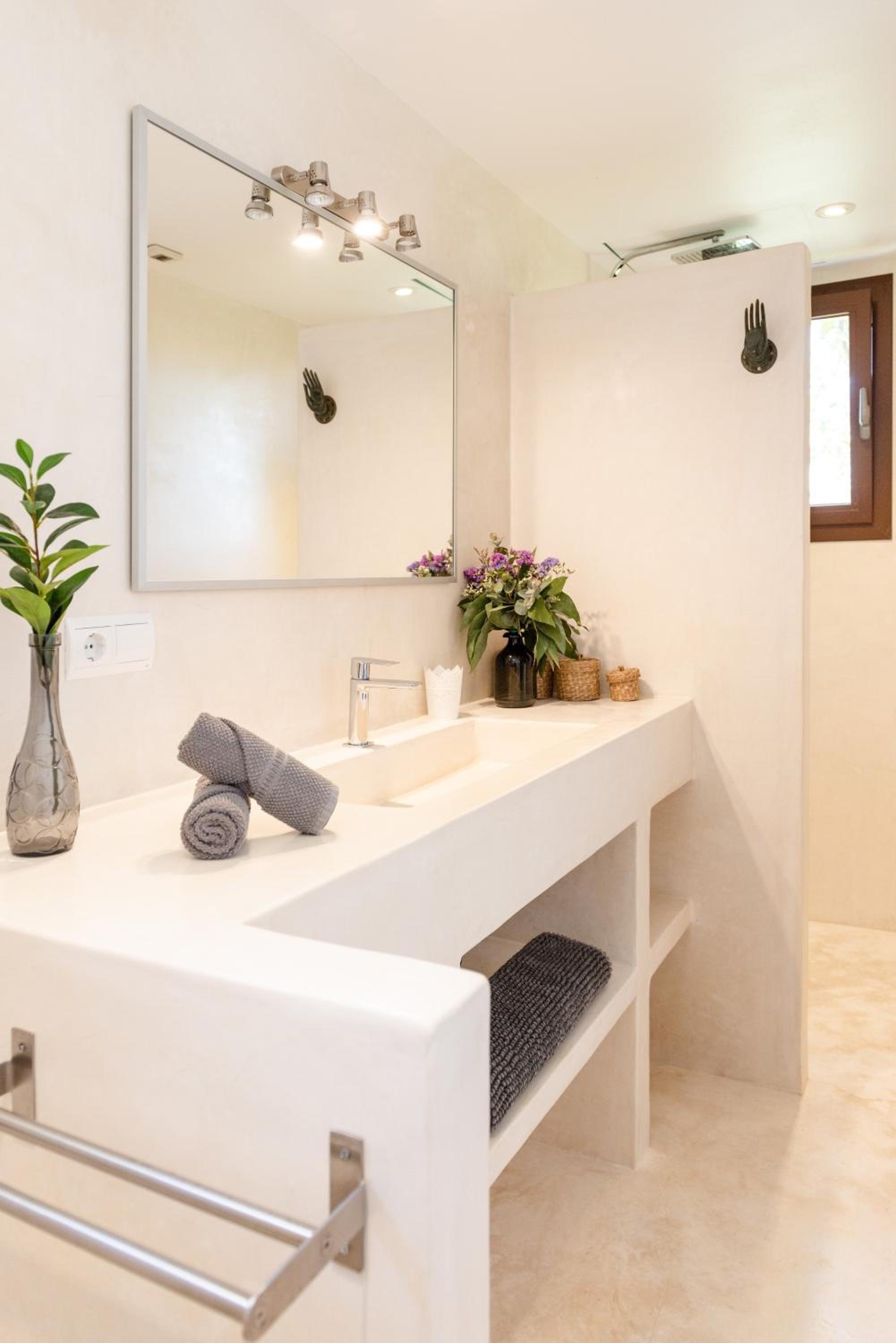 Lavish Ibizan Villa Beautiful Gardens Villa Izarra Private Pool & Wonderful Country Views San Jose
