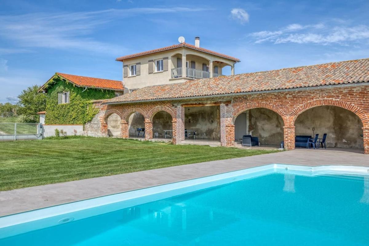 Family villa at 1H15 from Lyon view 2
