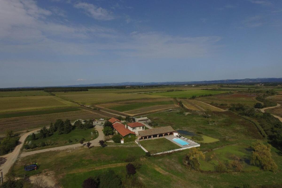 Family villa at 1H15 from Lyon view 5
