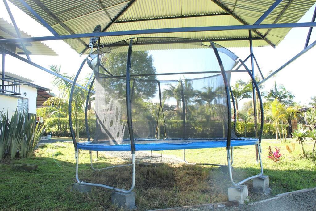 Villa Natalia Finca, 30 personas, jacuzzi 10 minutos de termales