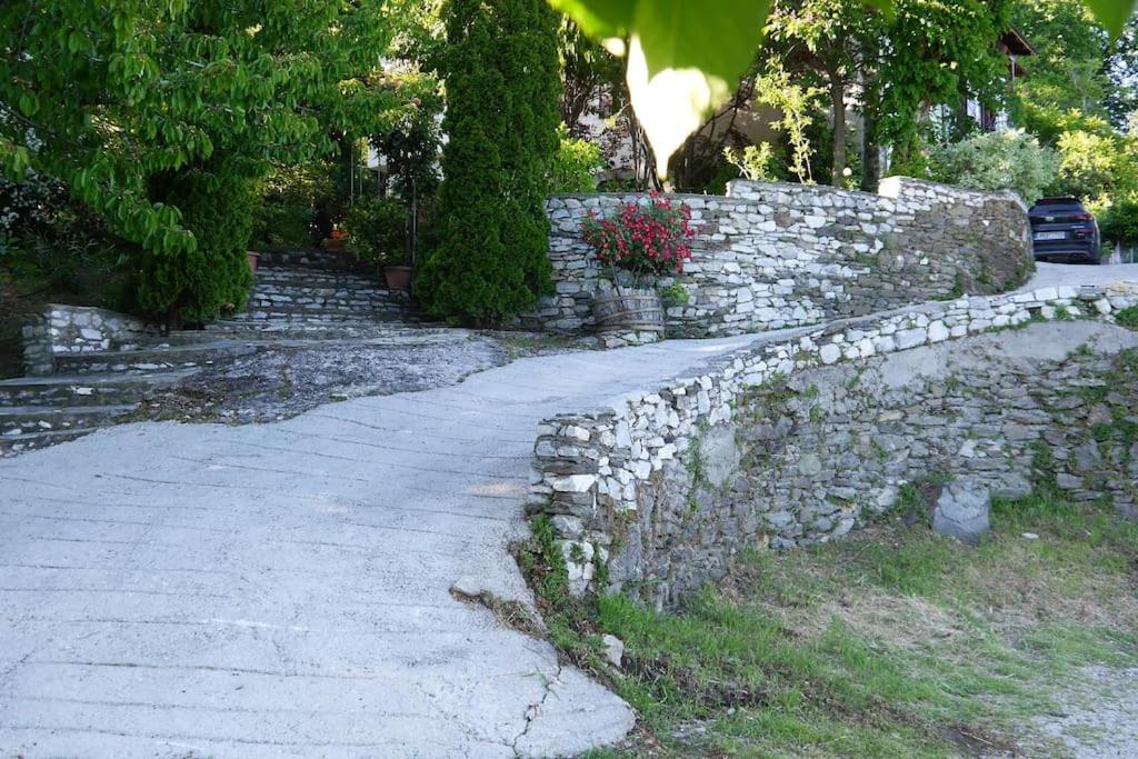 Wonderful 4 Bedroom Villa & separate guest house Villa Thalia view 4