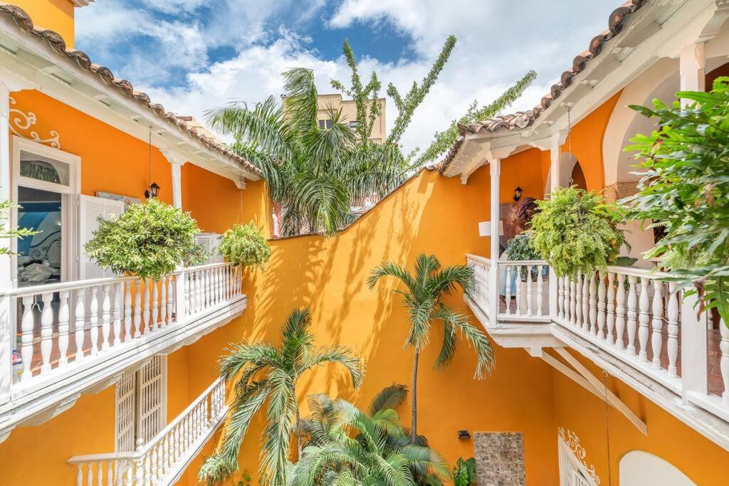 Amazing Colonial Mansion Old City Cartagena