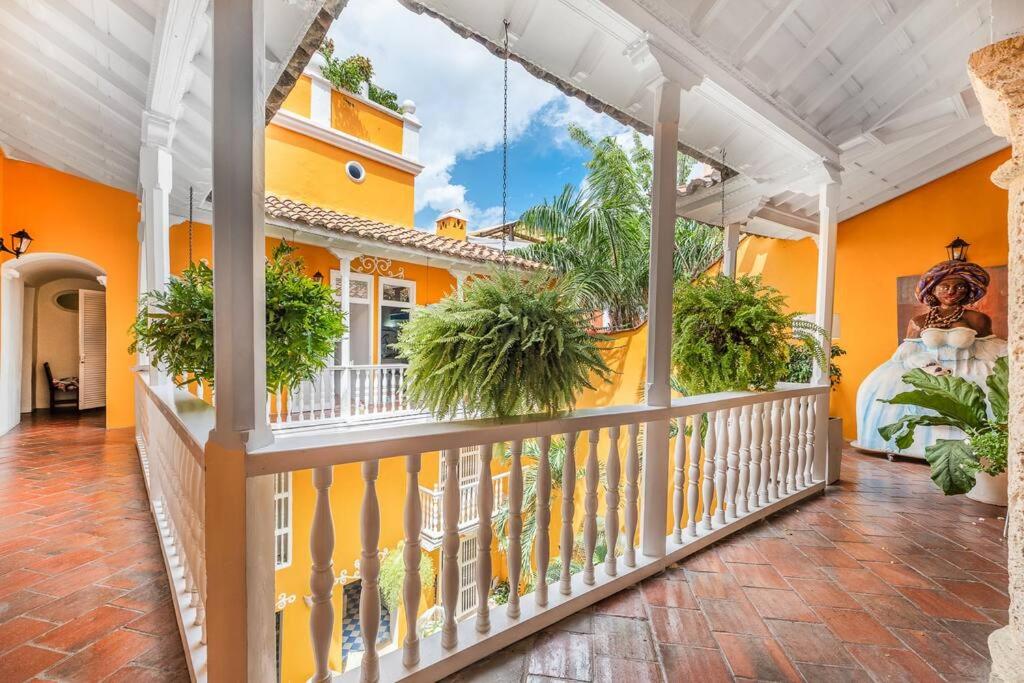 Amazing Colonial Mansion Old City Cartagena