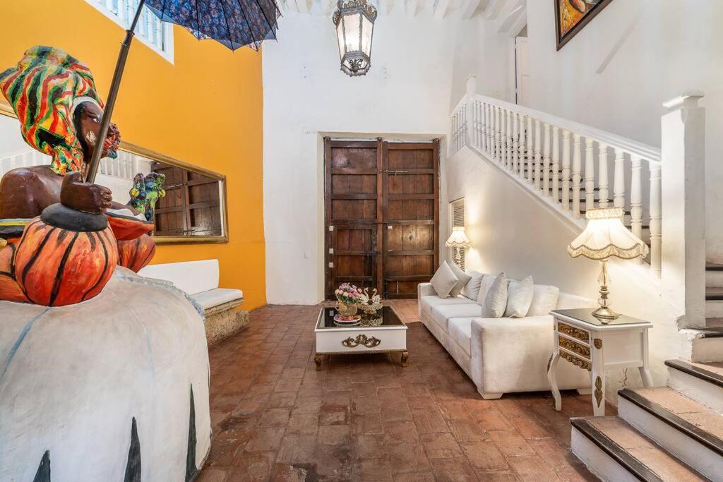 Amazing Colonial Mansion Old City Cartagena