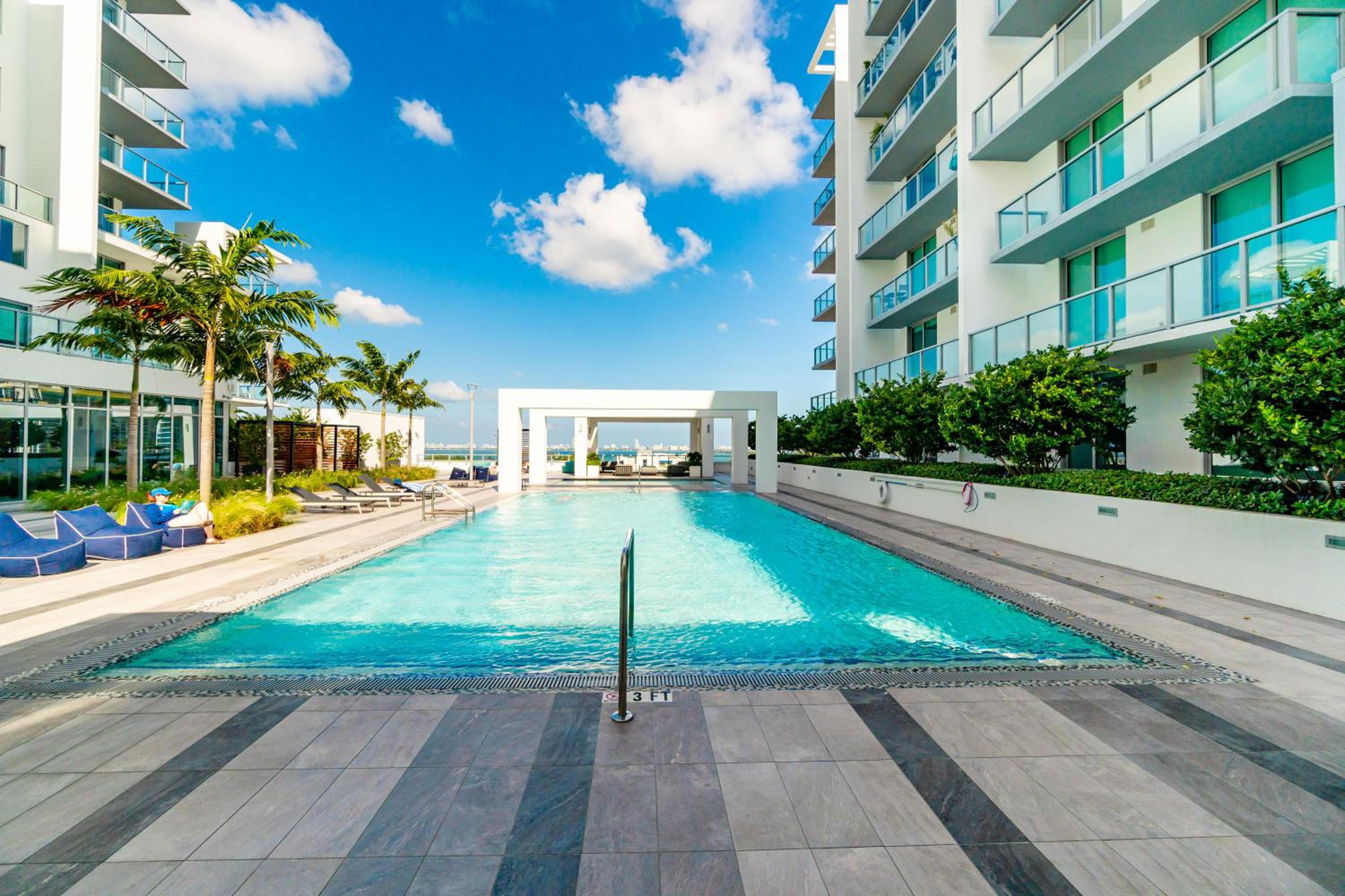 LUXURY NEW CONDO AT MIAMI DESIGN DISTRICT