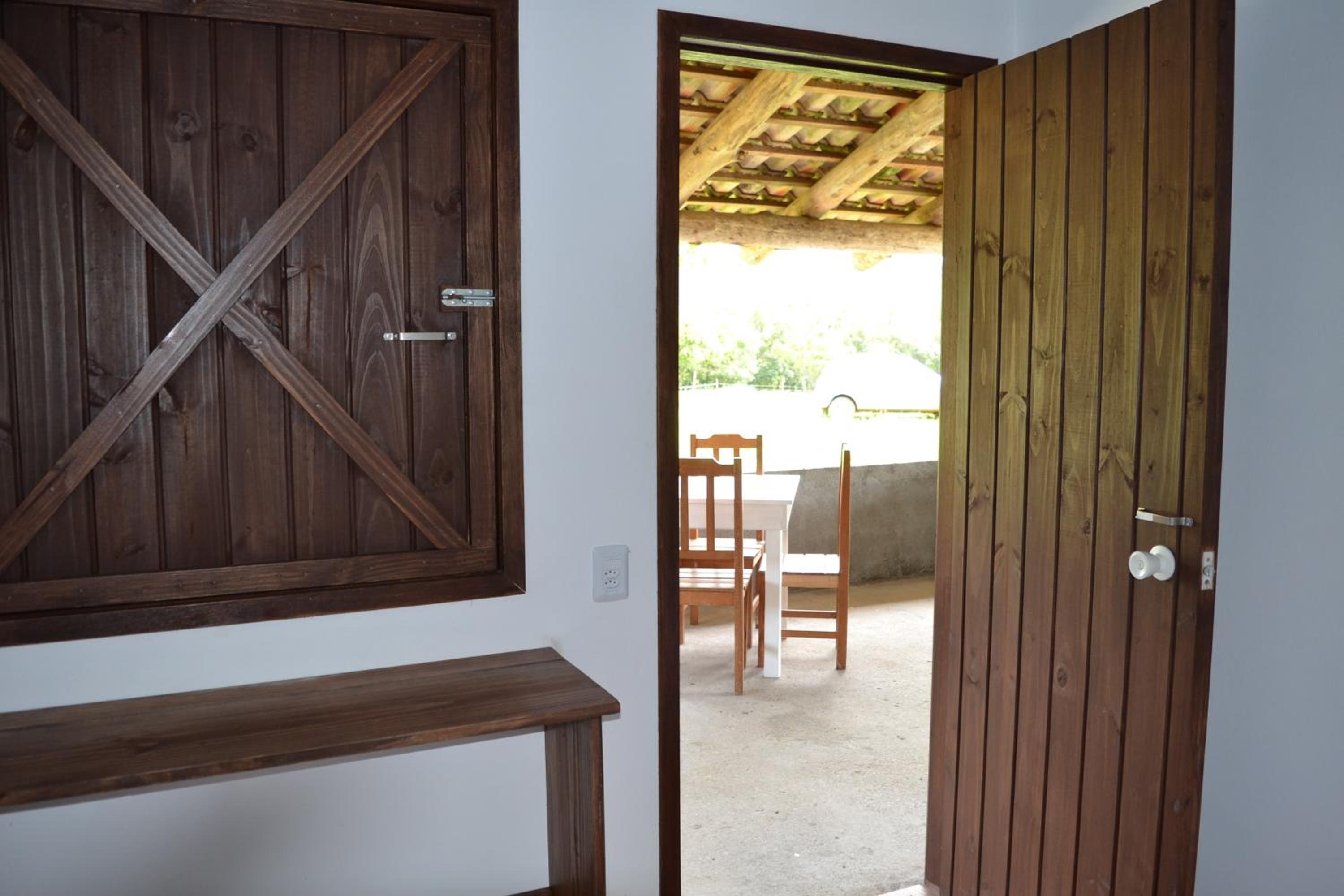 Hostel e Camping Vale Mirante da Rocha