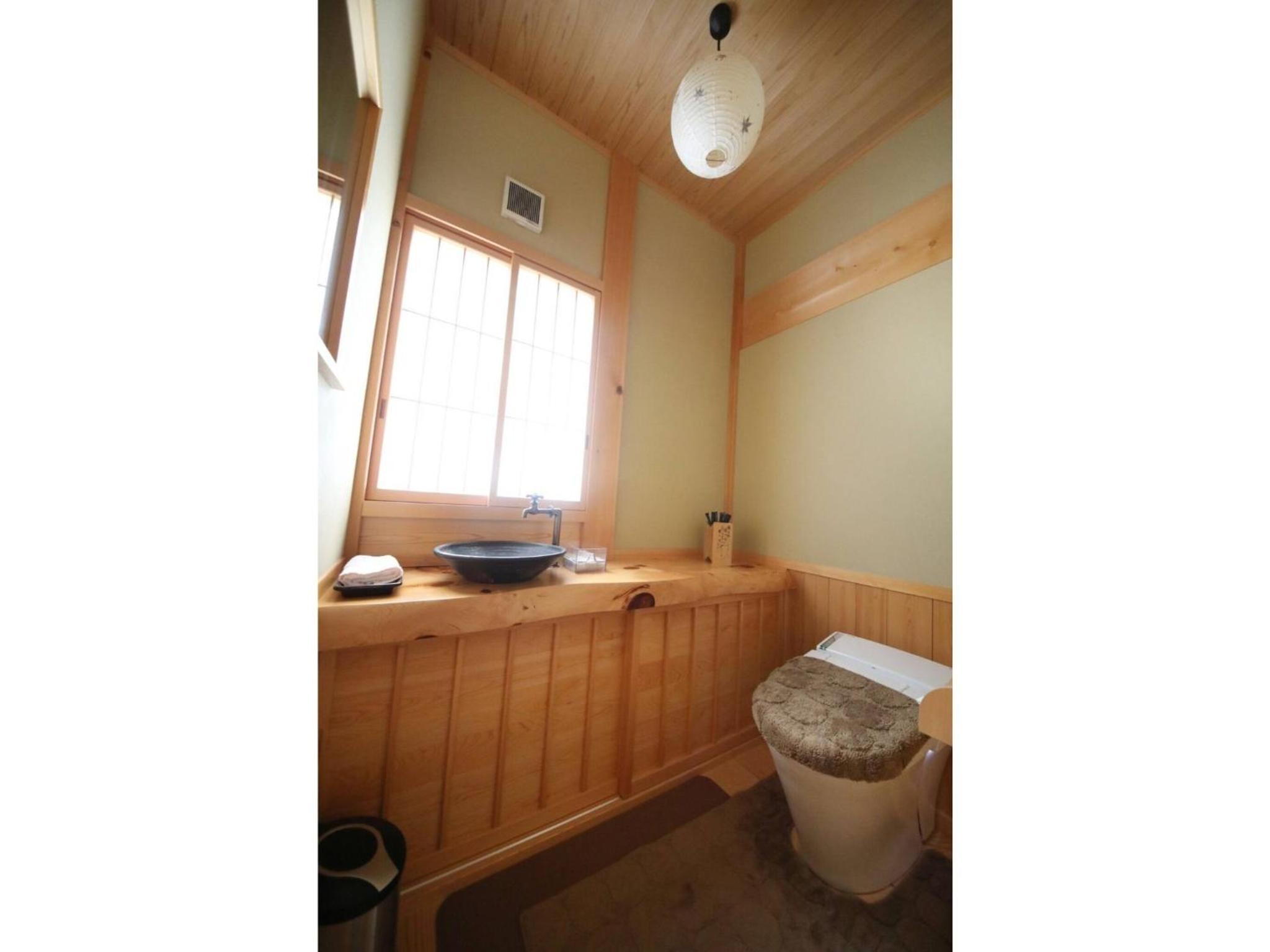 Photo 33