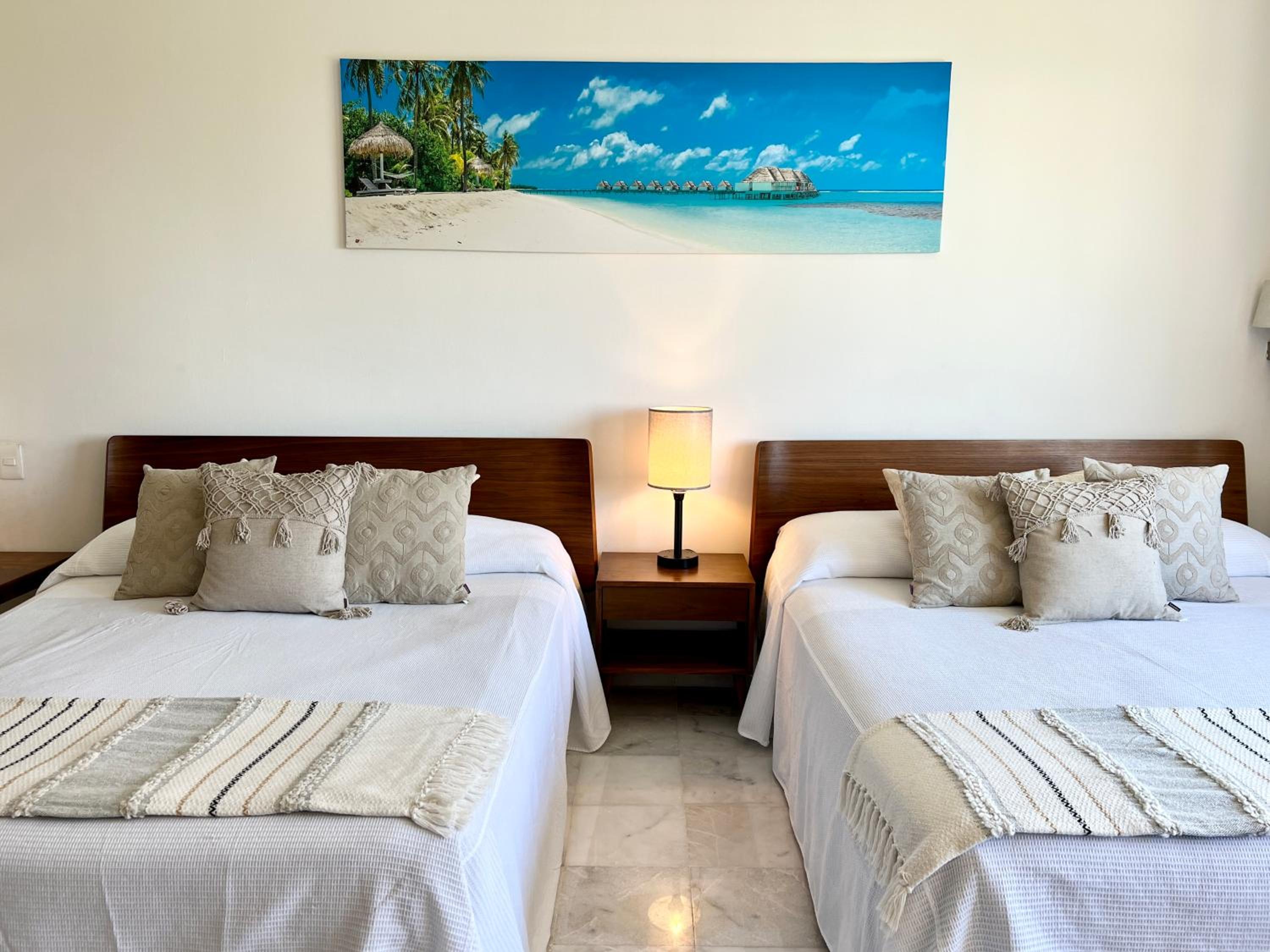 Xcanan Loft On Park Royal, the best area in Cancún right on the beach