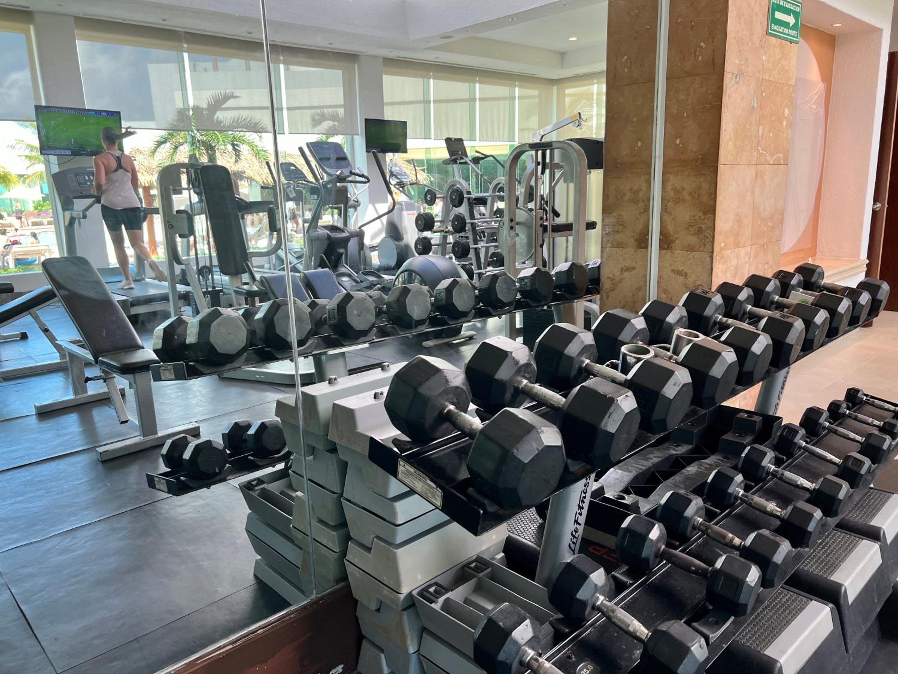 Xcanan Loft On Park Royal, the best area in Cancún right on the beach