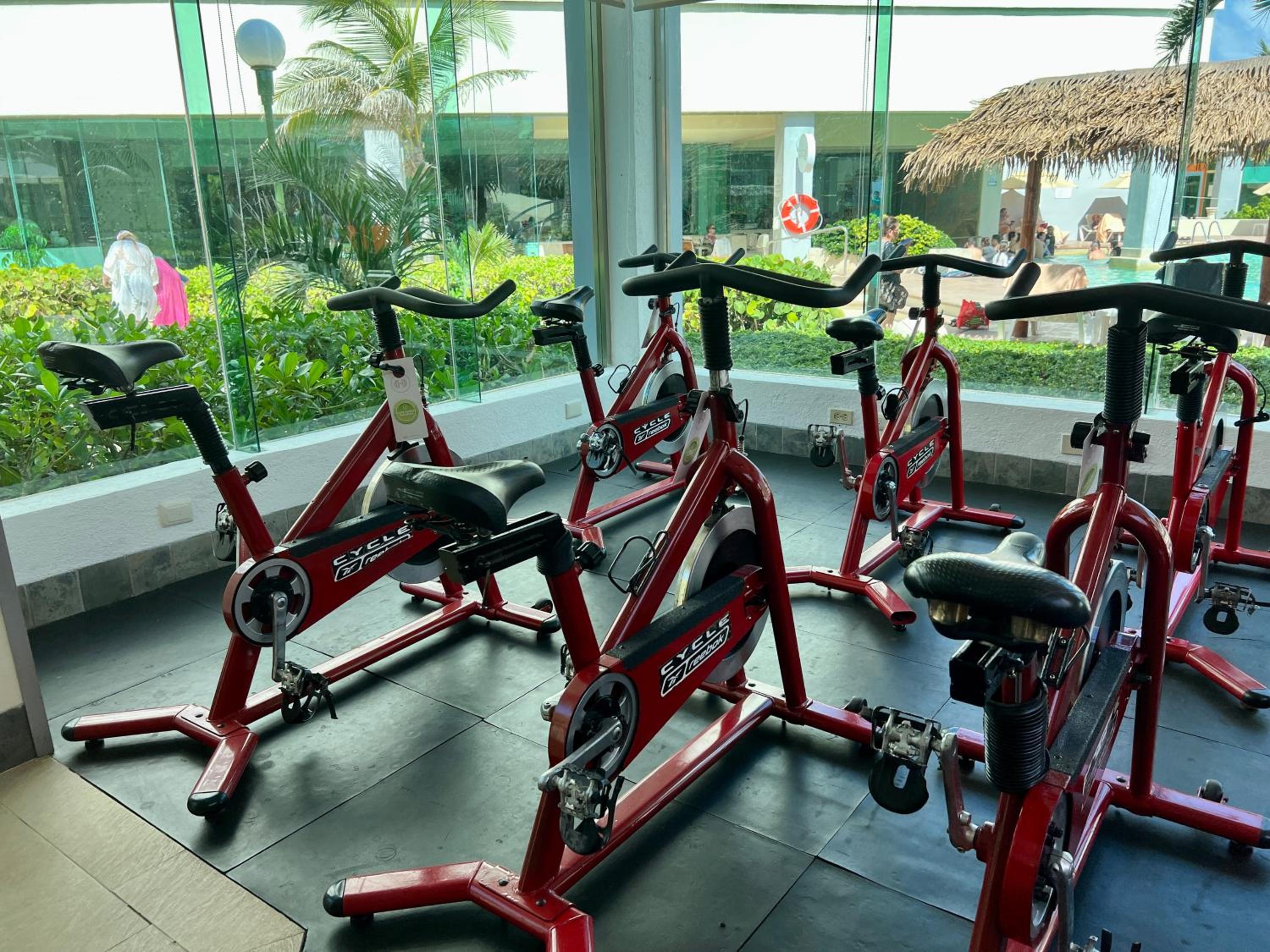 Xcanan Loft On Park Royal, the best area in Cancún right on the beach
