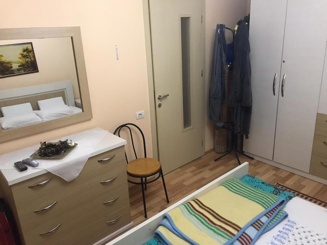 PERLES Apartament KORCE