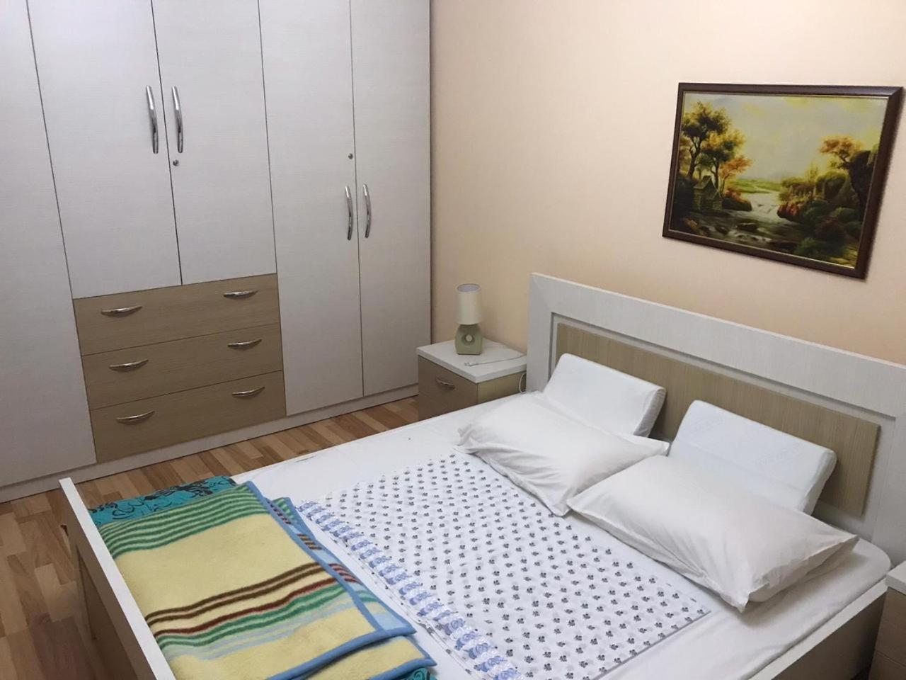 PERLES Apartament KORCE