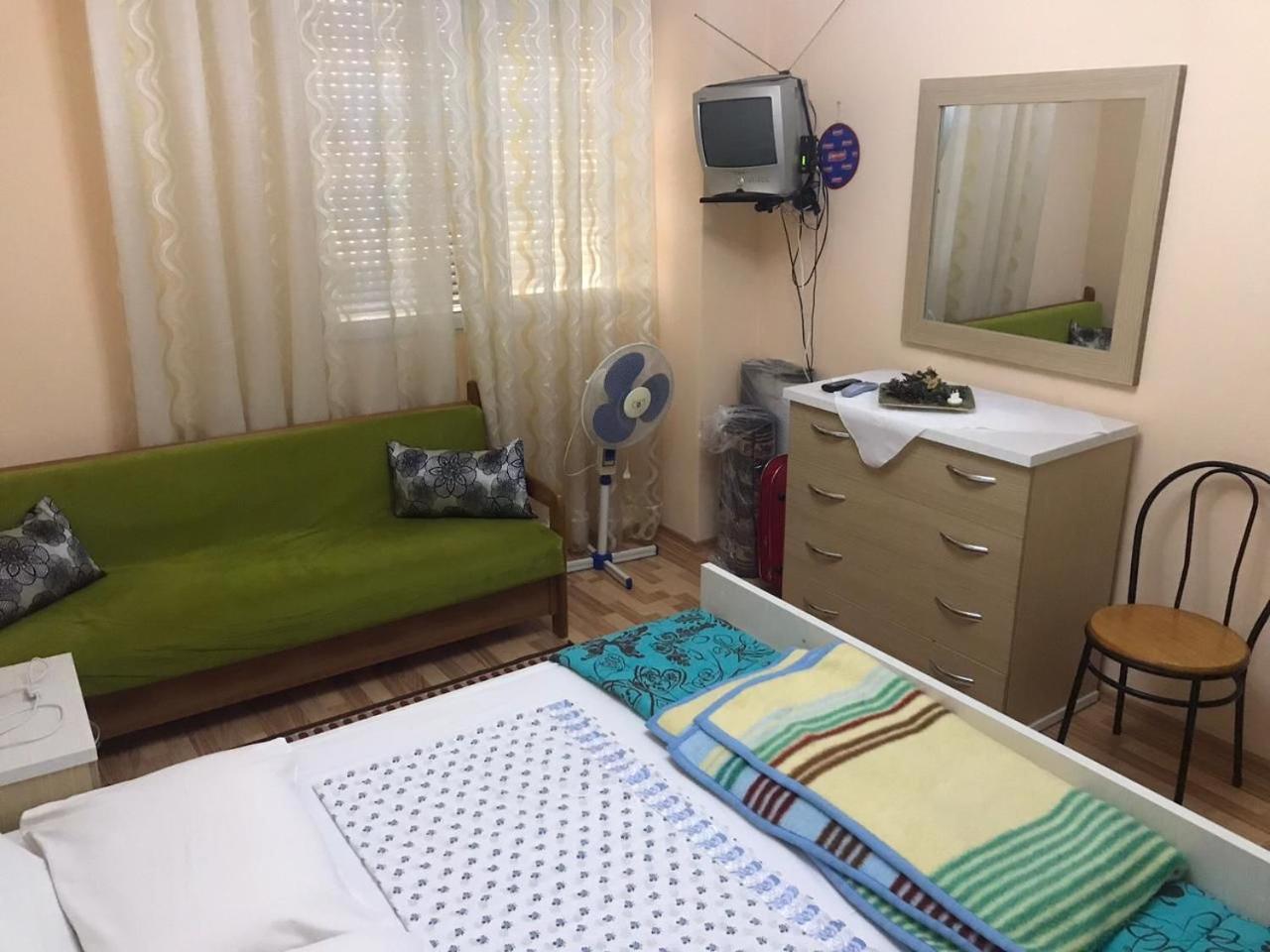PERLES Apartament KORCE