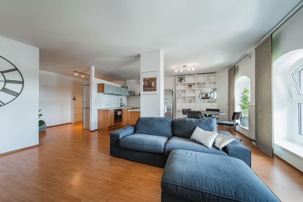 Spektakuläres Apartment ✩ 7. Stock ✩ kostenlose Parkgarage
